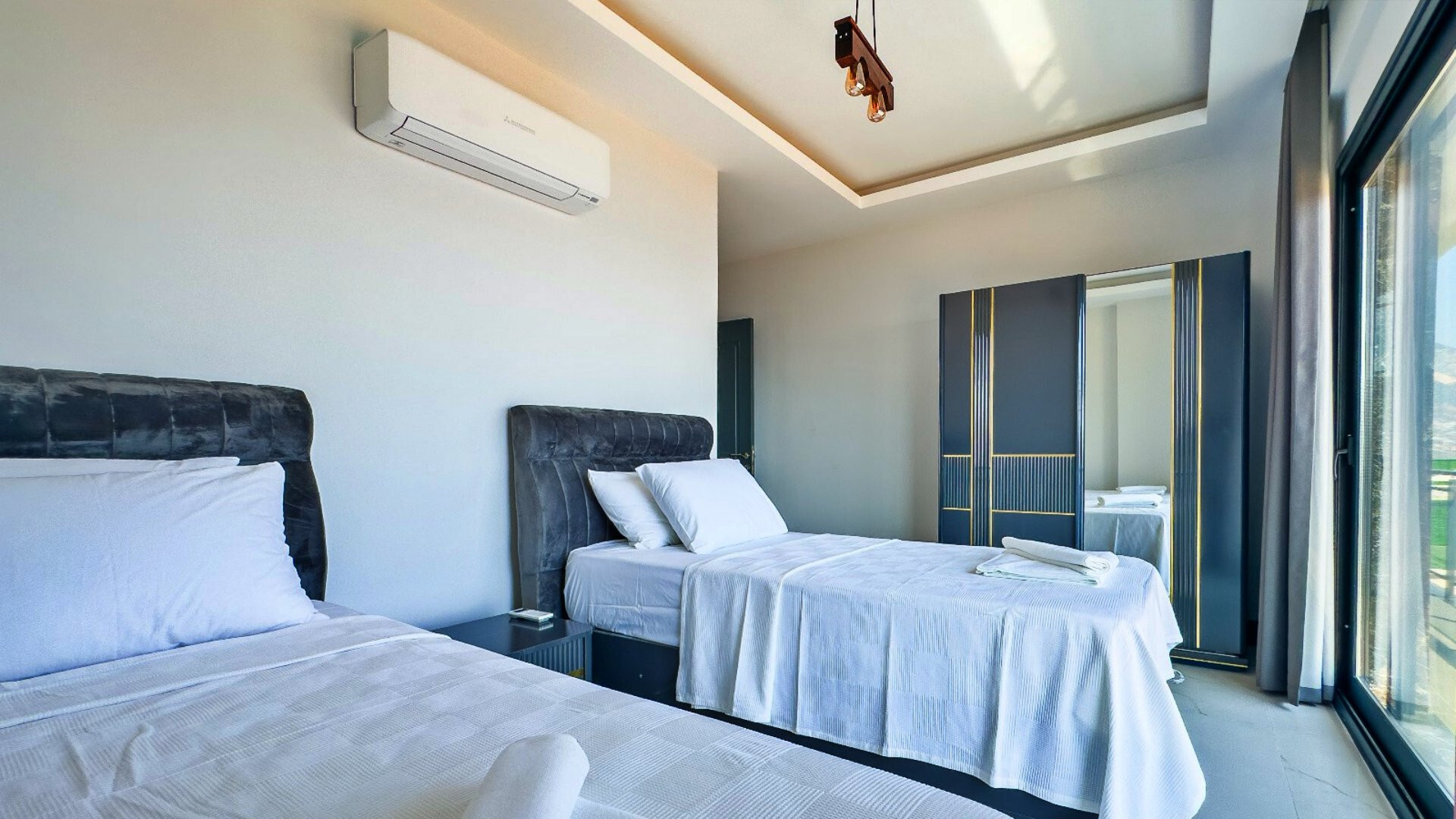 VBK53358 Villa Booking