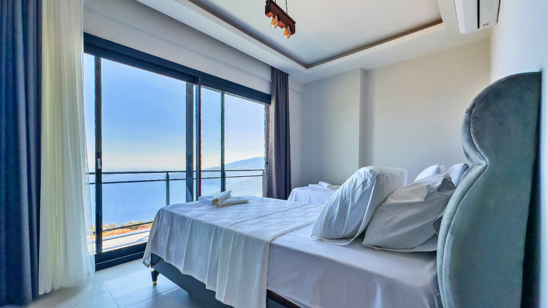 VBK53358 Villa Booking