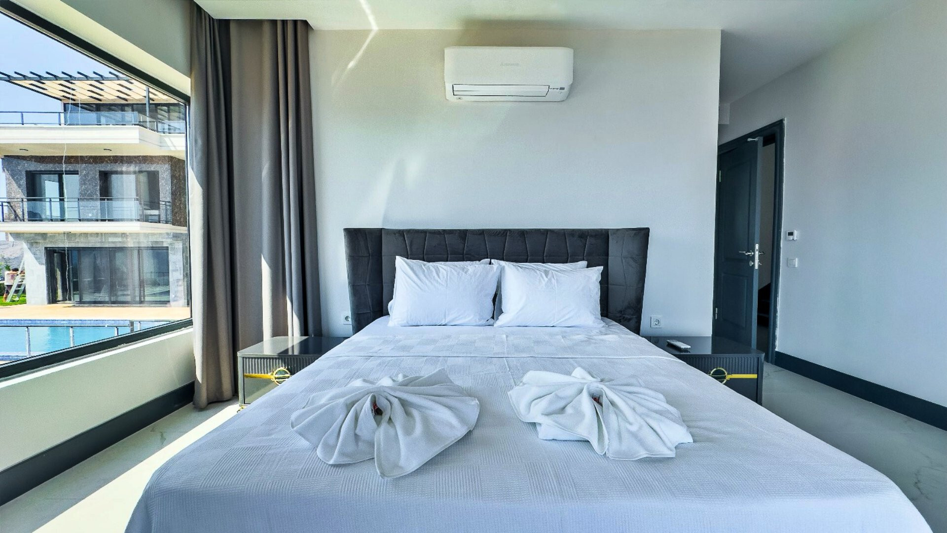 VBK53358 Villa Booking