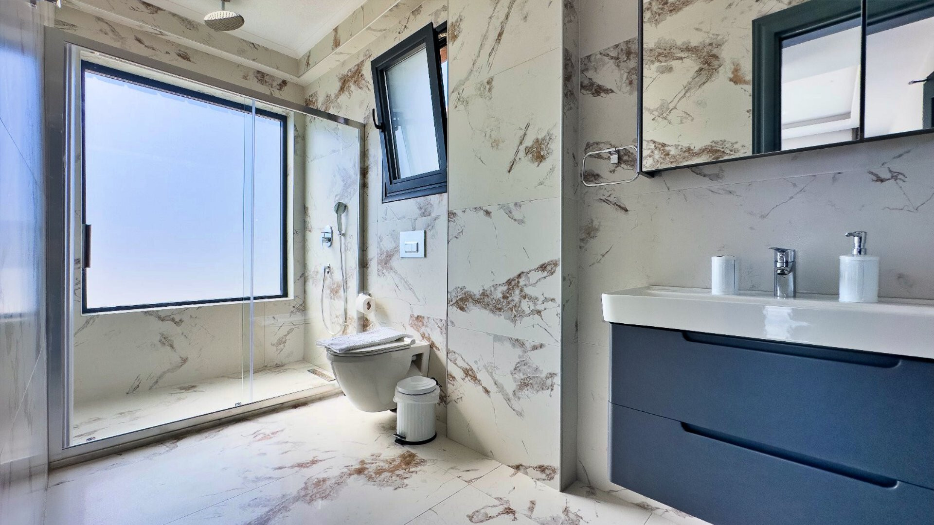 VBK53358 Villa Booking