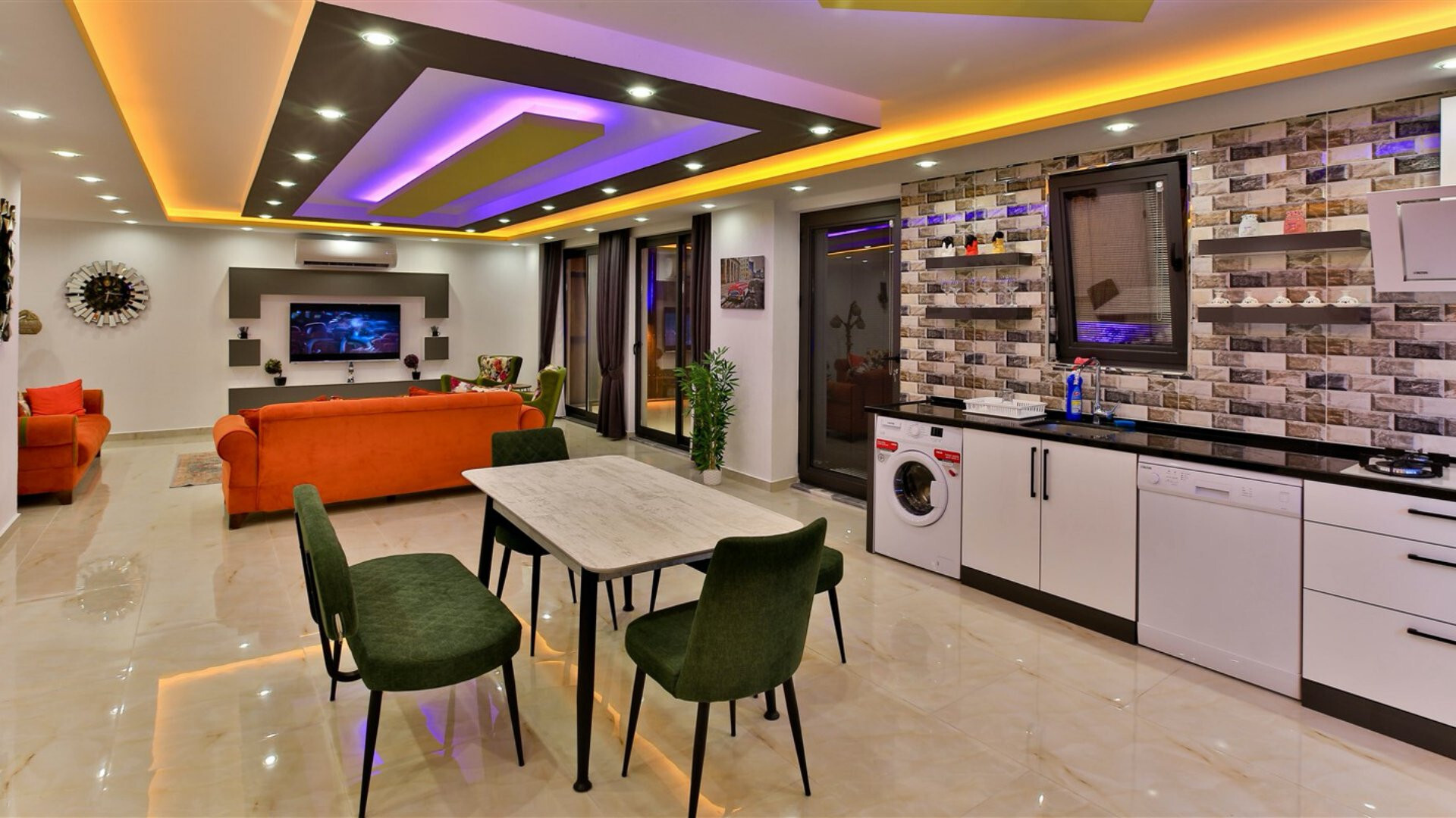 VBK23076 Villa Booking