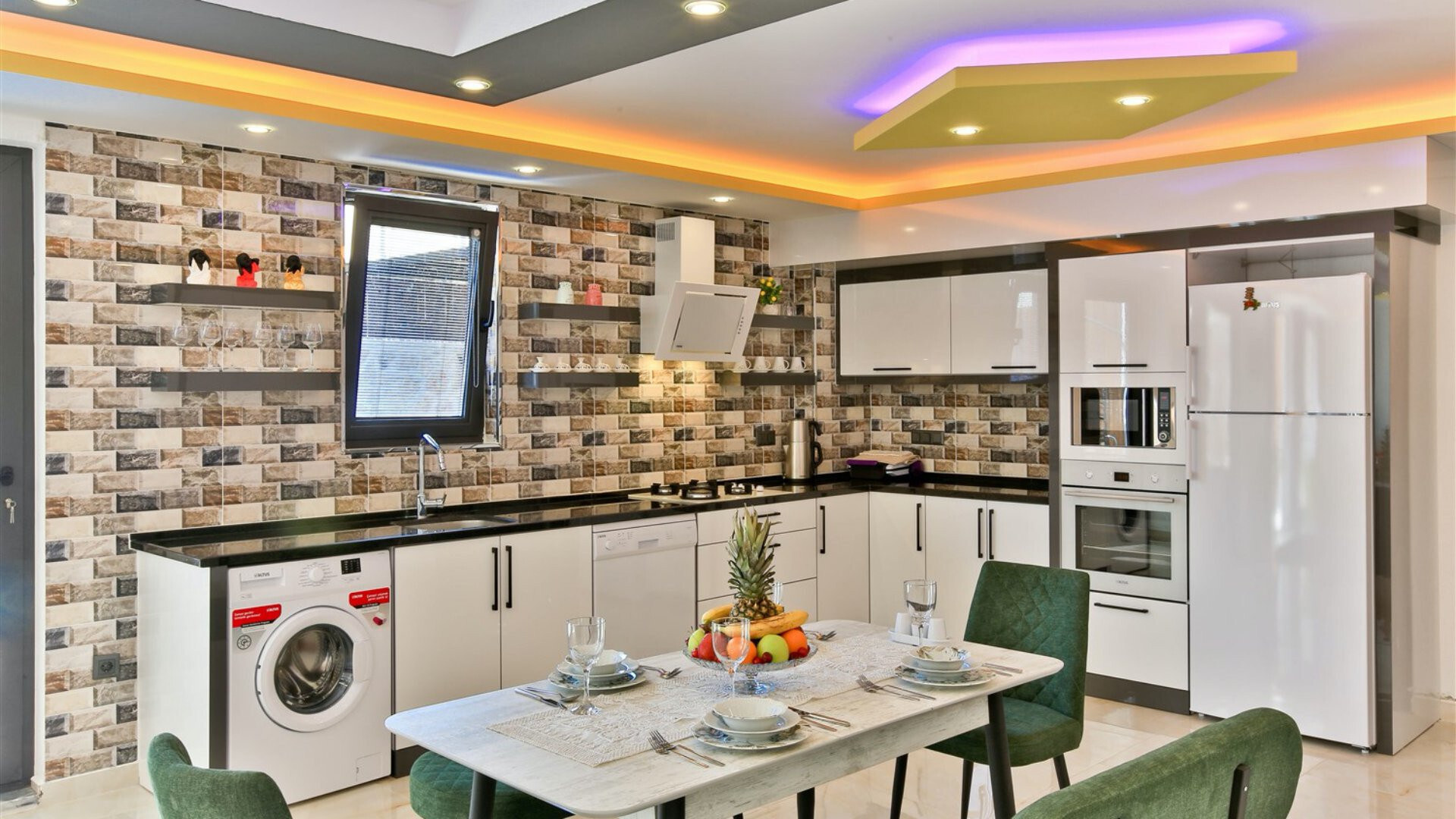 VBK23076 Villa Booking