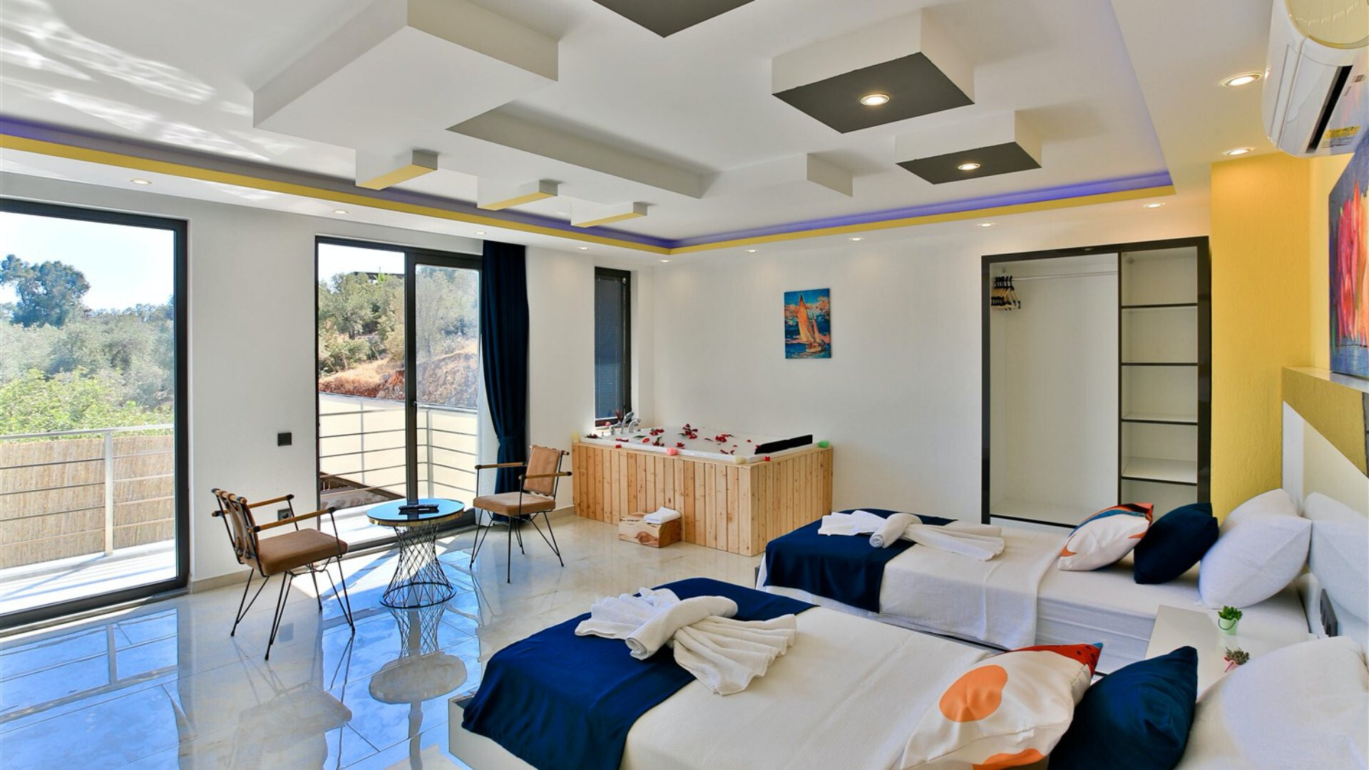 VBK23076 Villa Booking