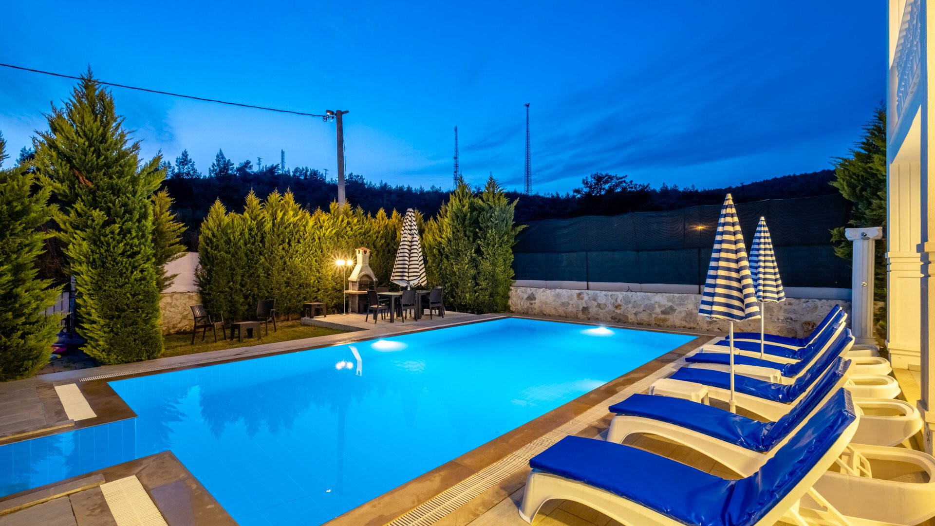 VBK31399 Villa Booking