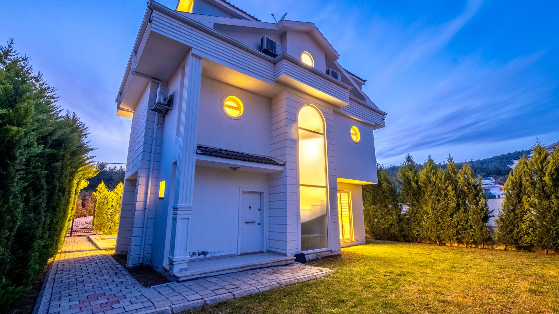 VBK31399 Villa Booking