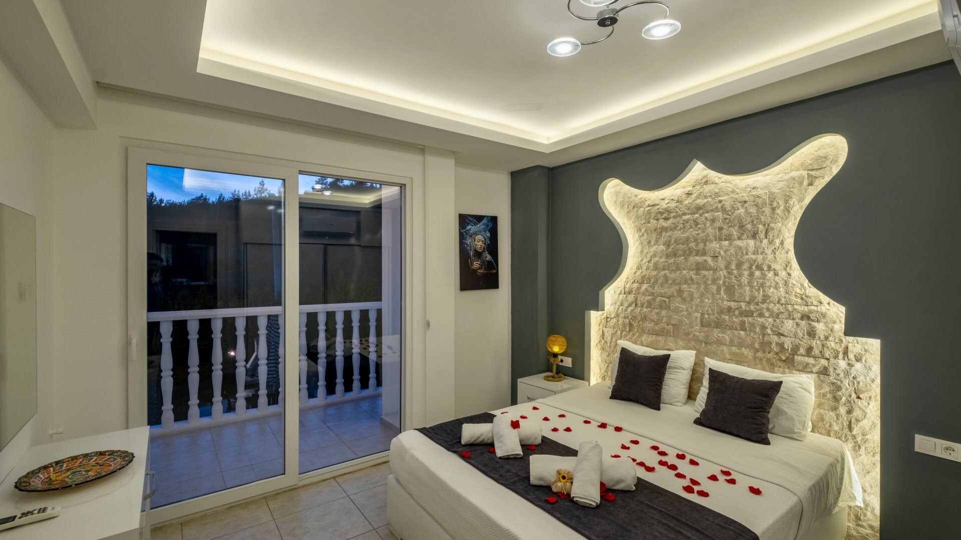 VBK31399 Villa Booking