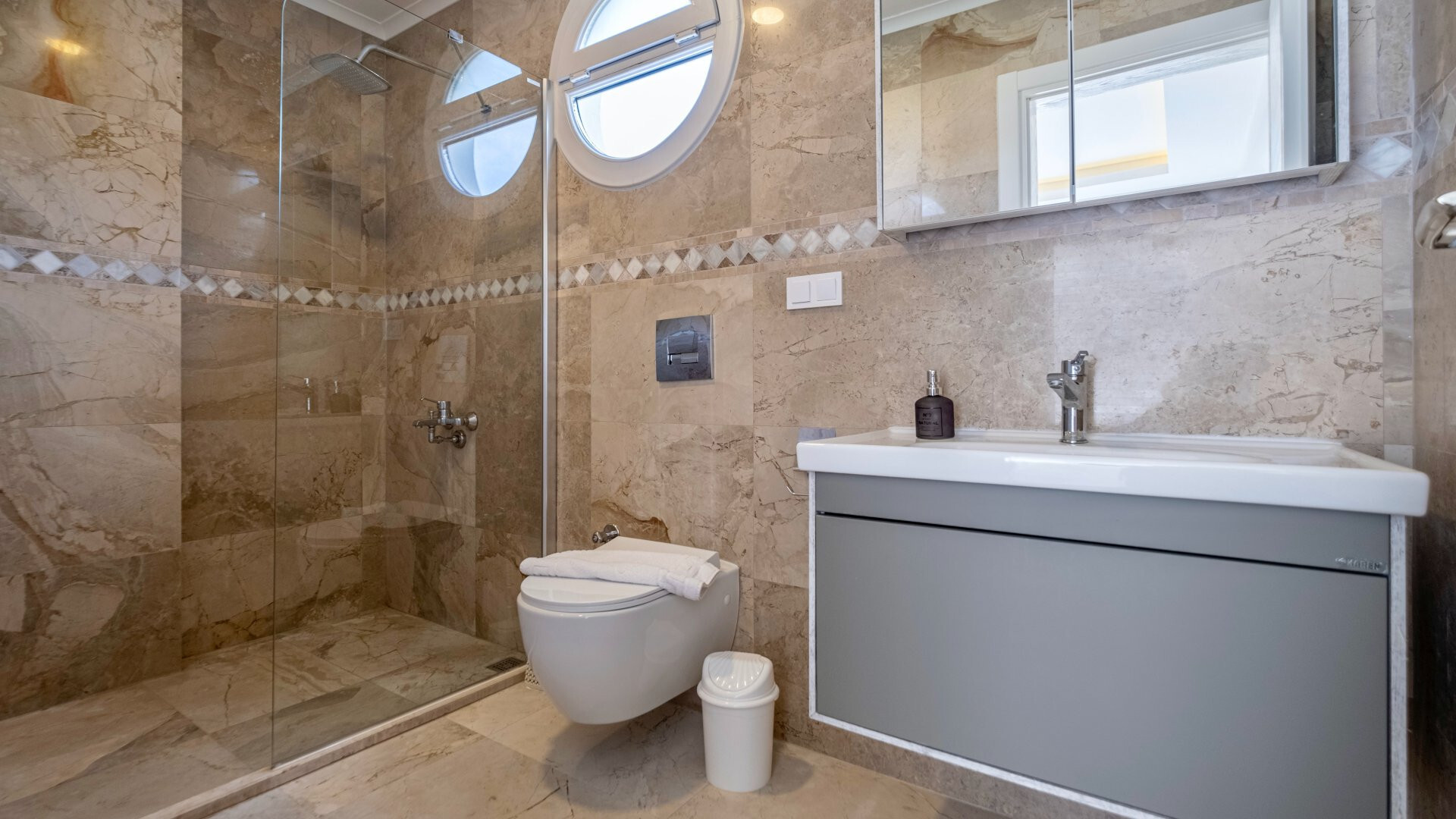 VBK31399 Villa Booking