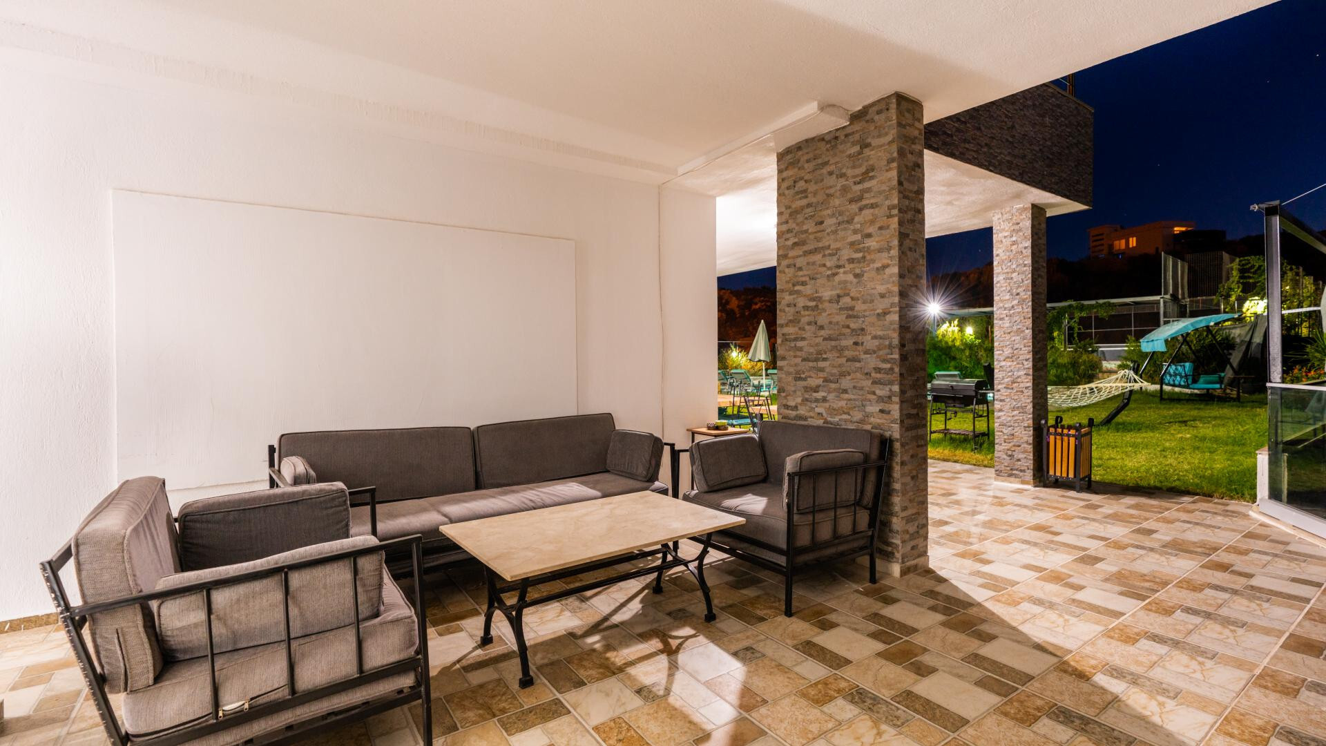 VBK48702 Villa Booking