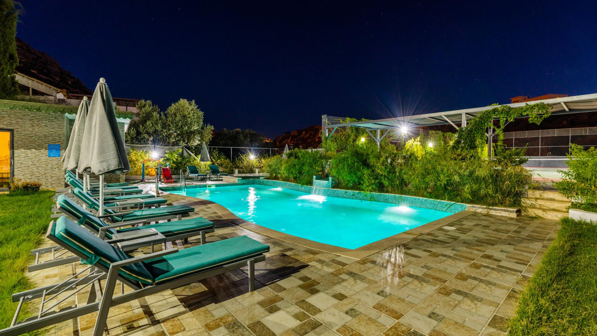 VBK48702 Villa Booking