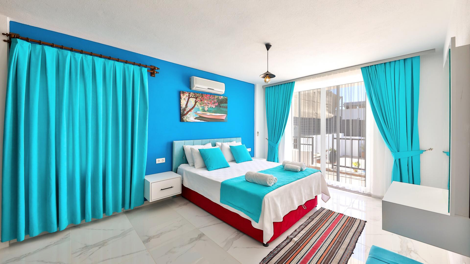 VBK81202 Villa Booking