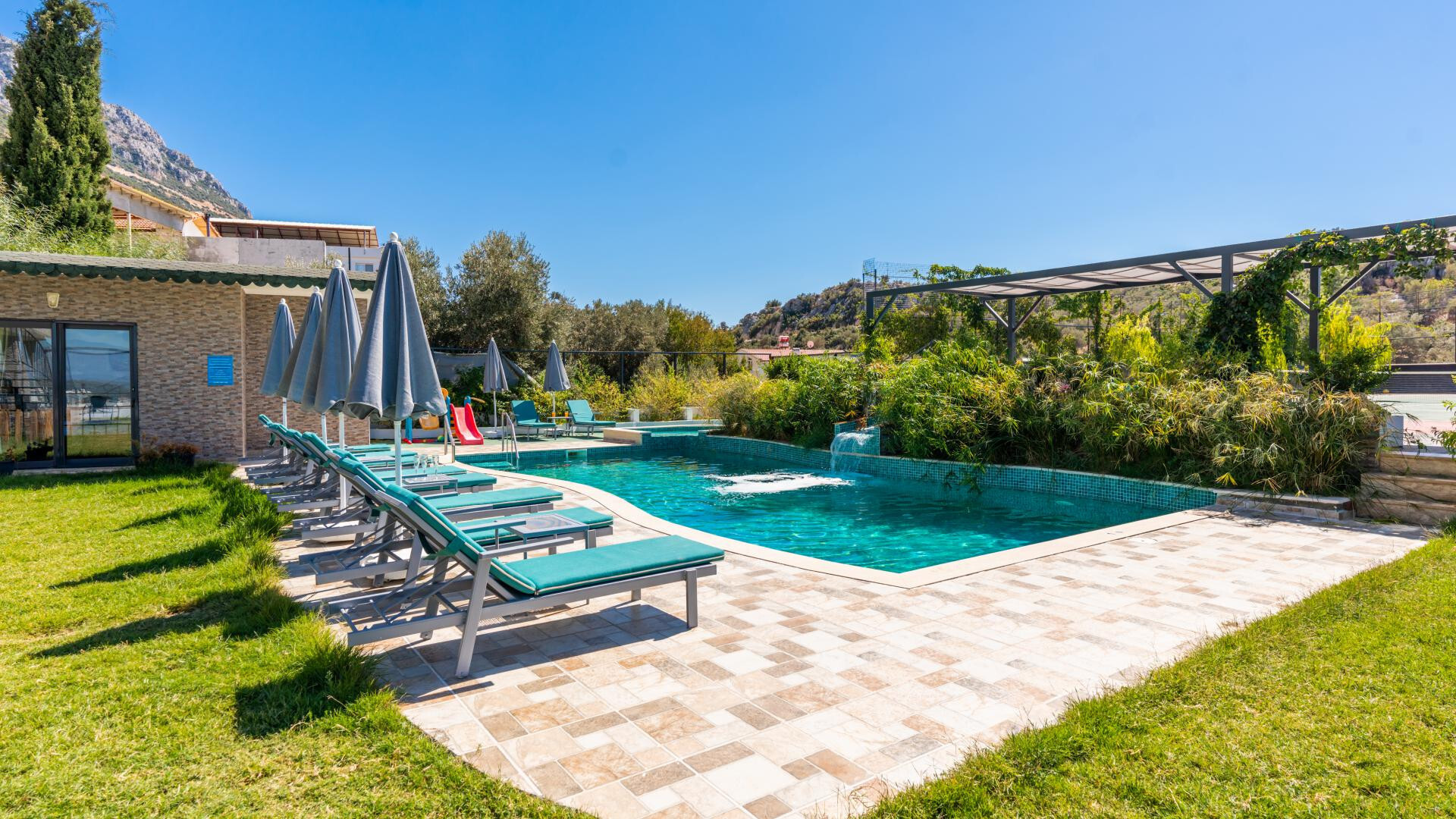 VBK48702 Villa Booking