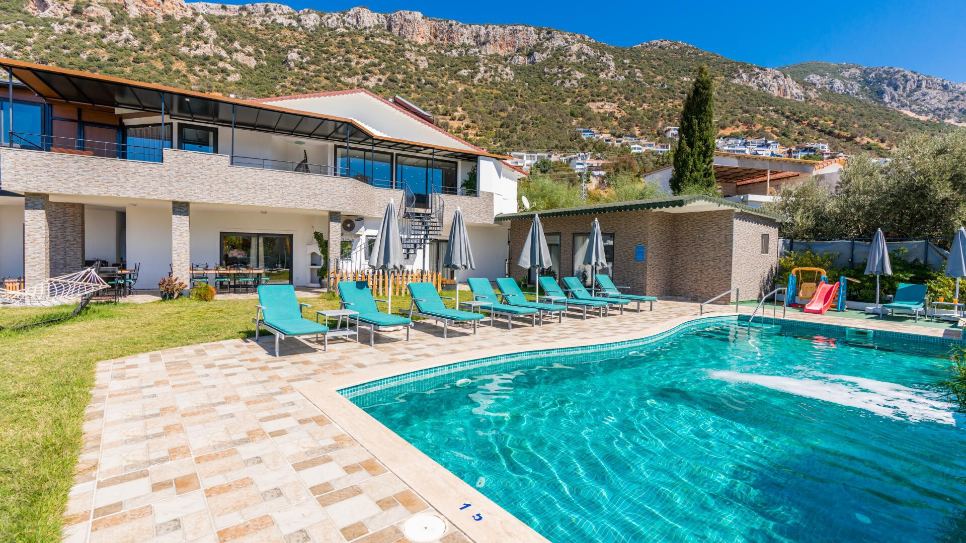 VBK48702 Villa Booking