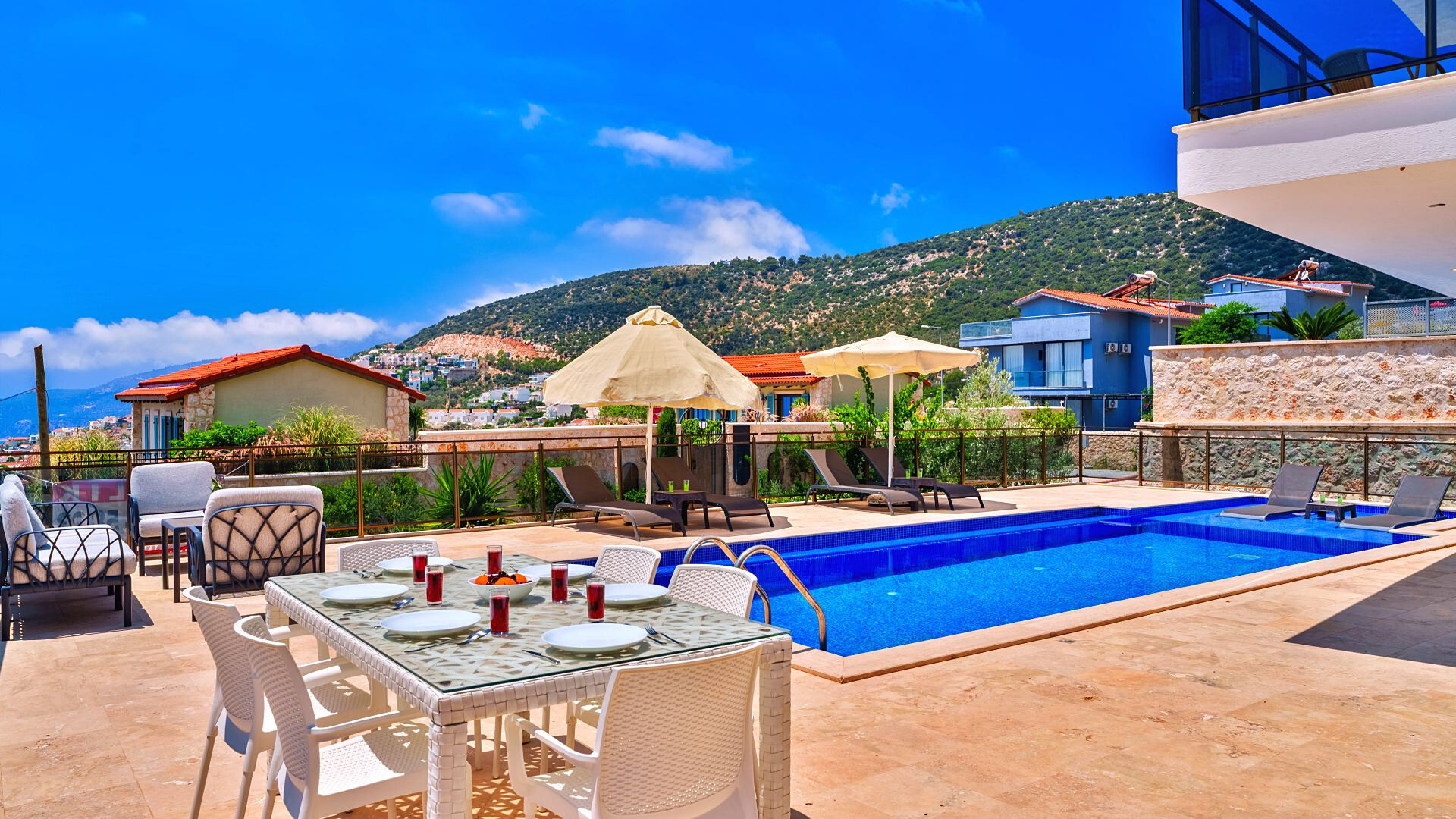 VBK25060 Villa Booking