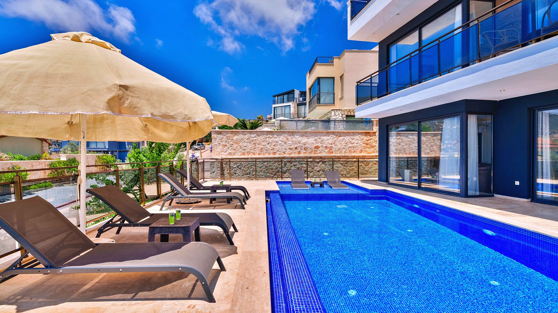 VBK25060 Villa Booking