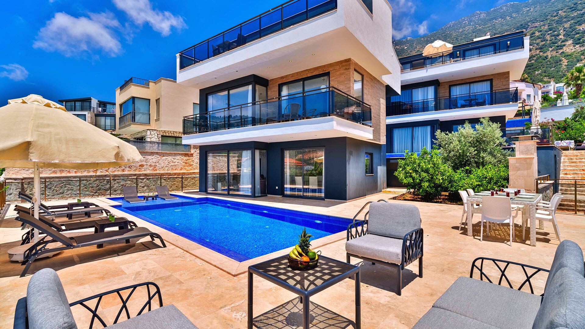 VBK25060 Villa Booking