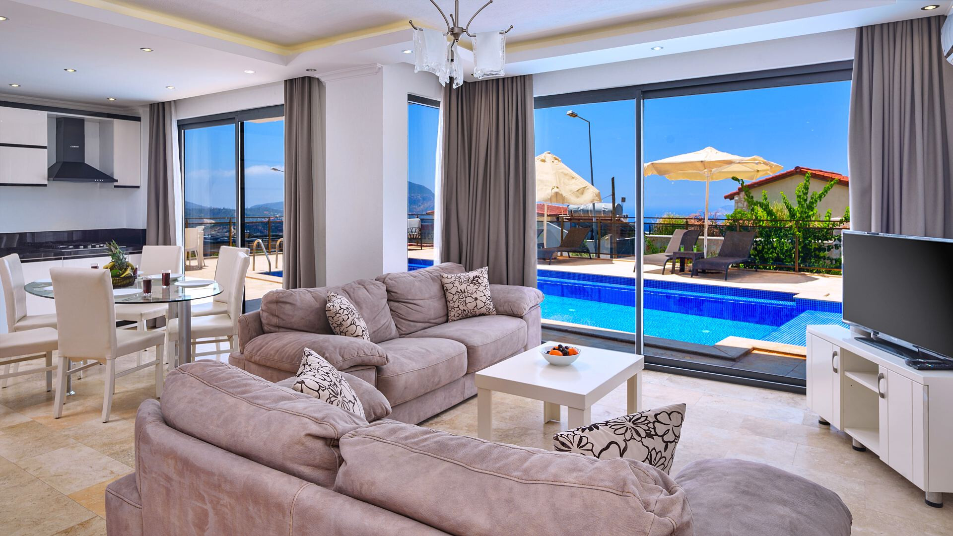 VBK25060 Villa Booking