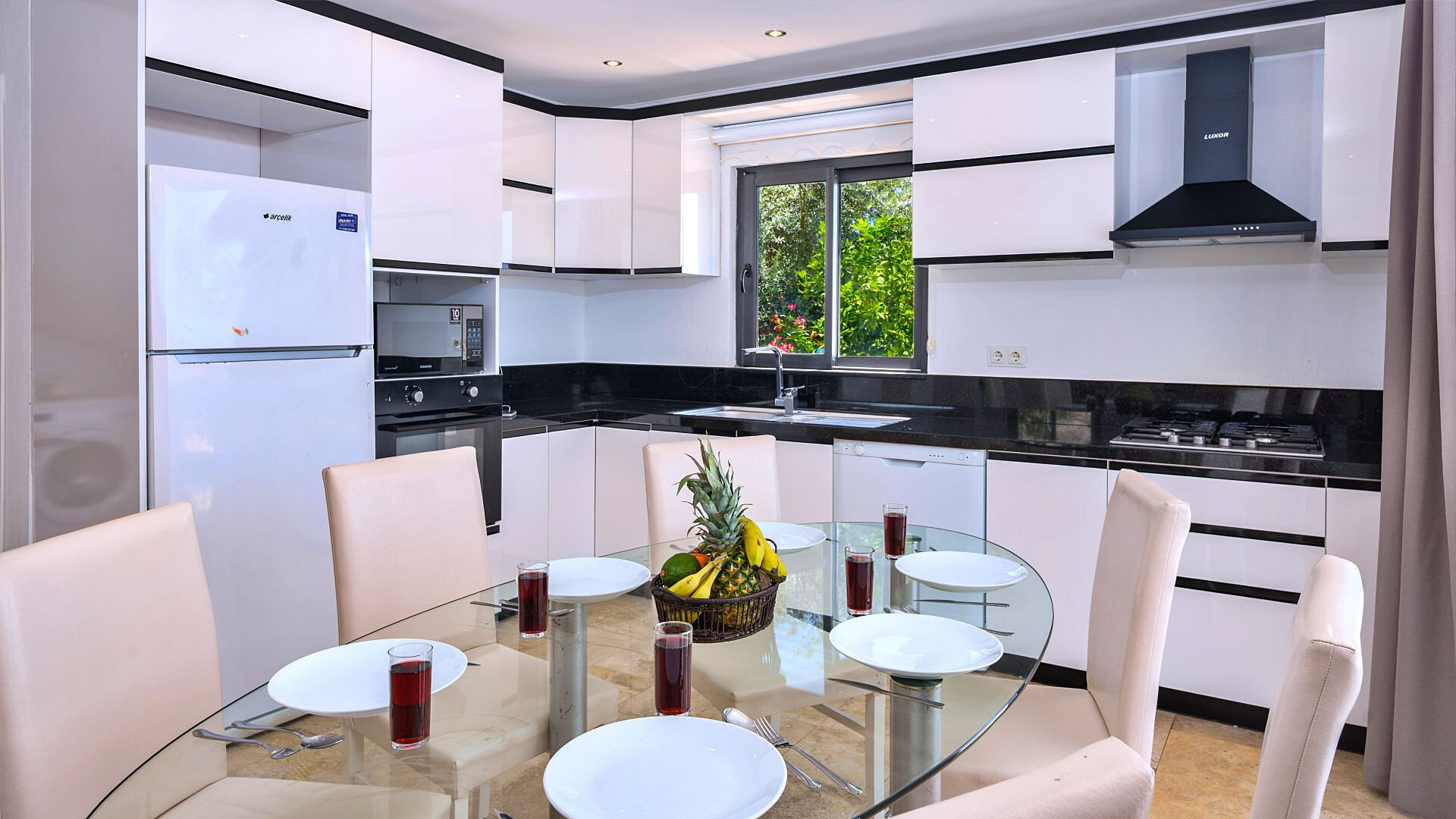 VBK25060 Villa Booking