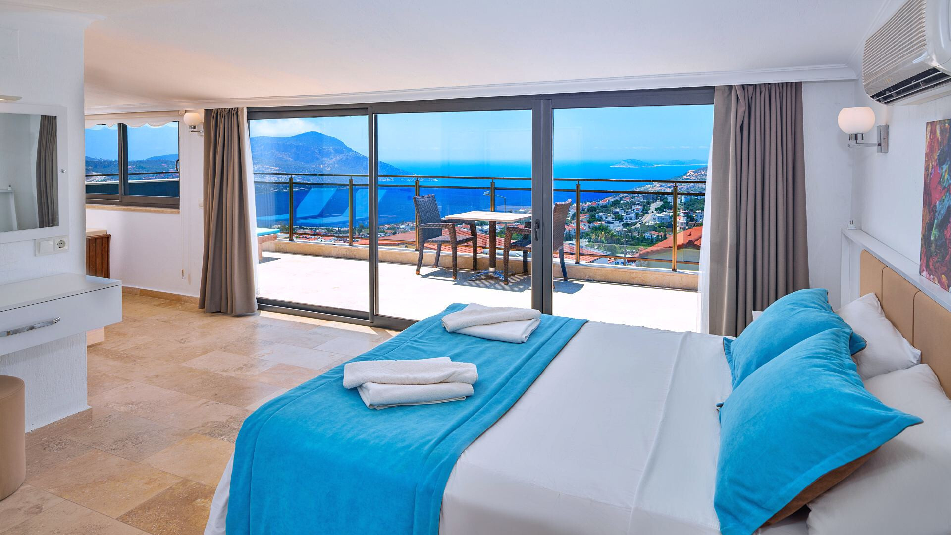 VBK25060 Villa Booking