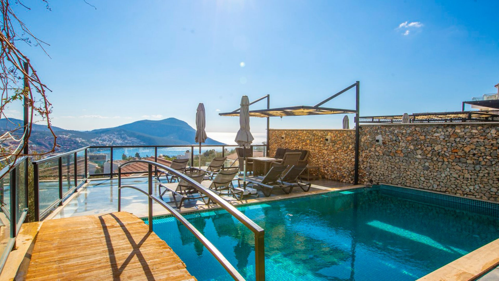 VBK41947 Villa Booking