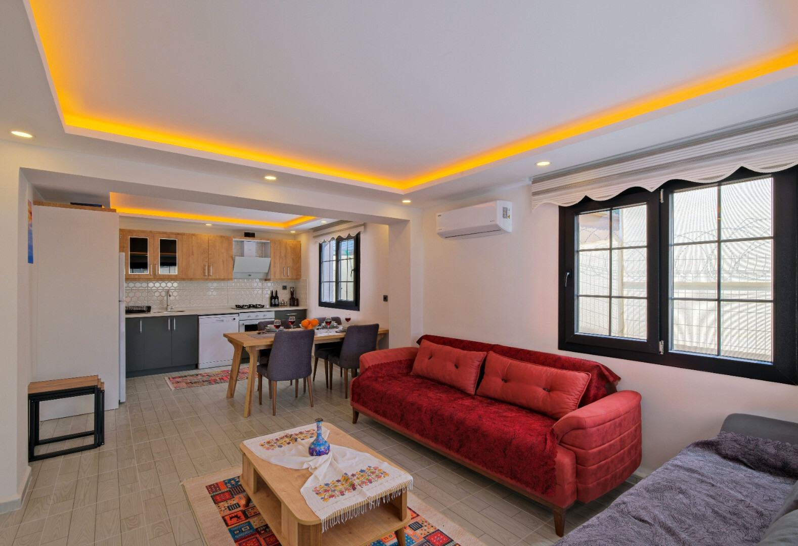 VBK70773 Villa Booking