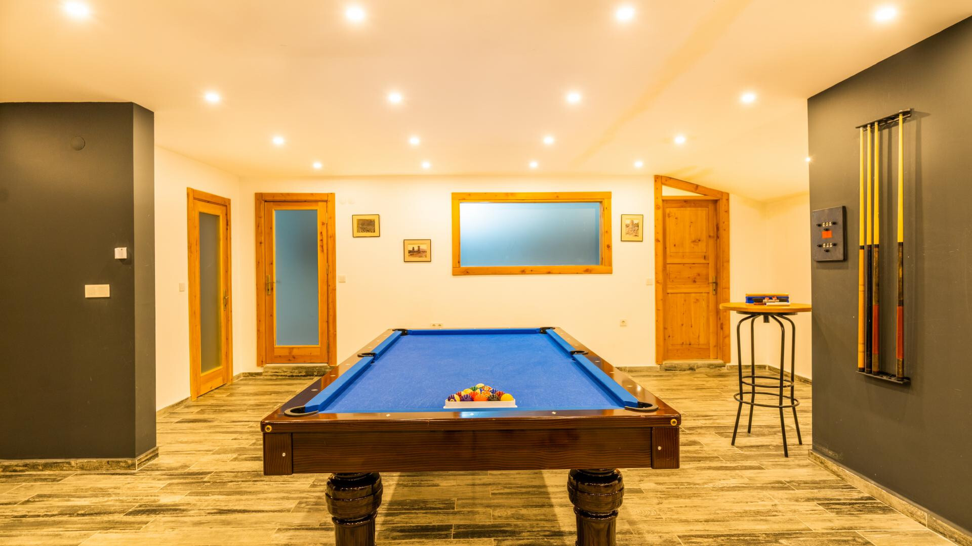 VBK48702 Villa Booking