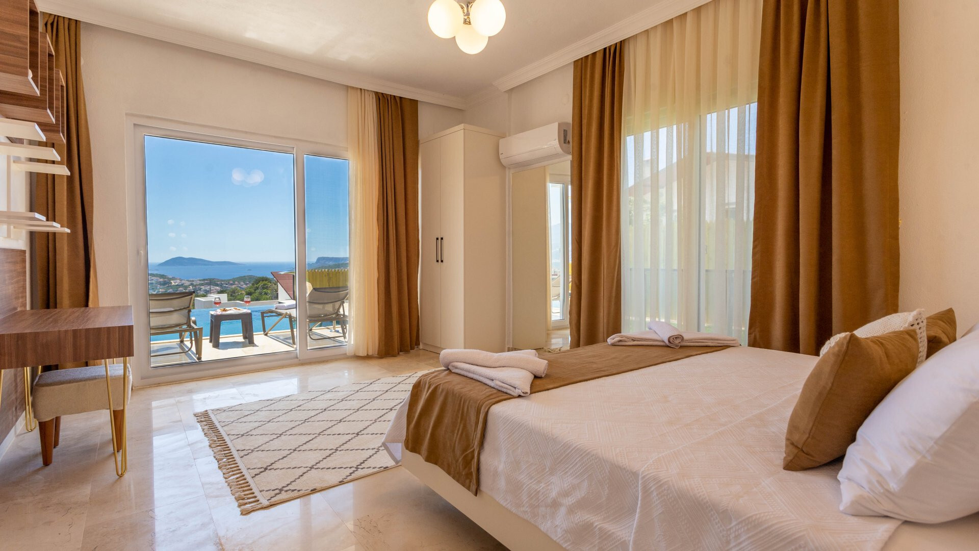 VBK40535 Villa Booking