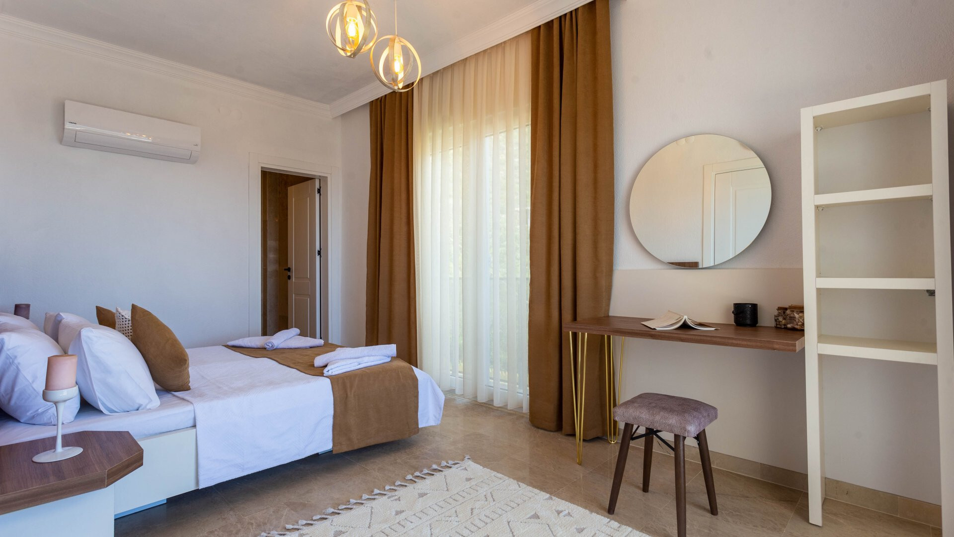 VBK40535 Villa Booking