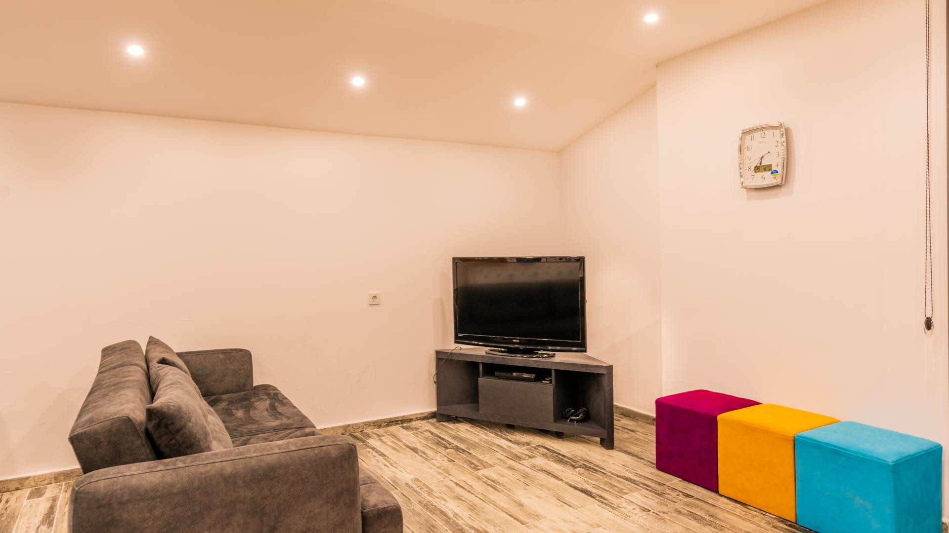 VBK48702 Villa Booking