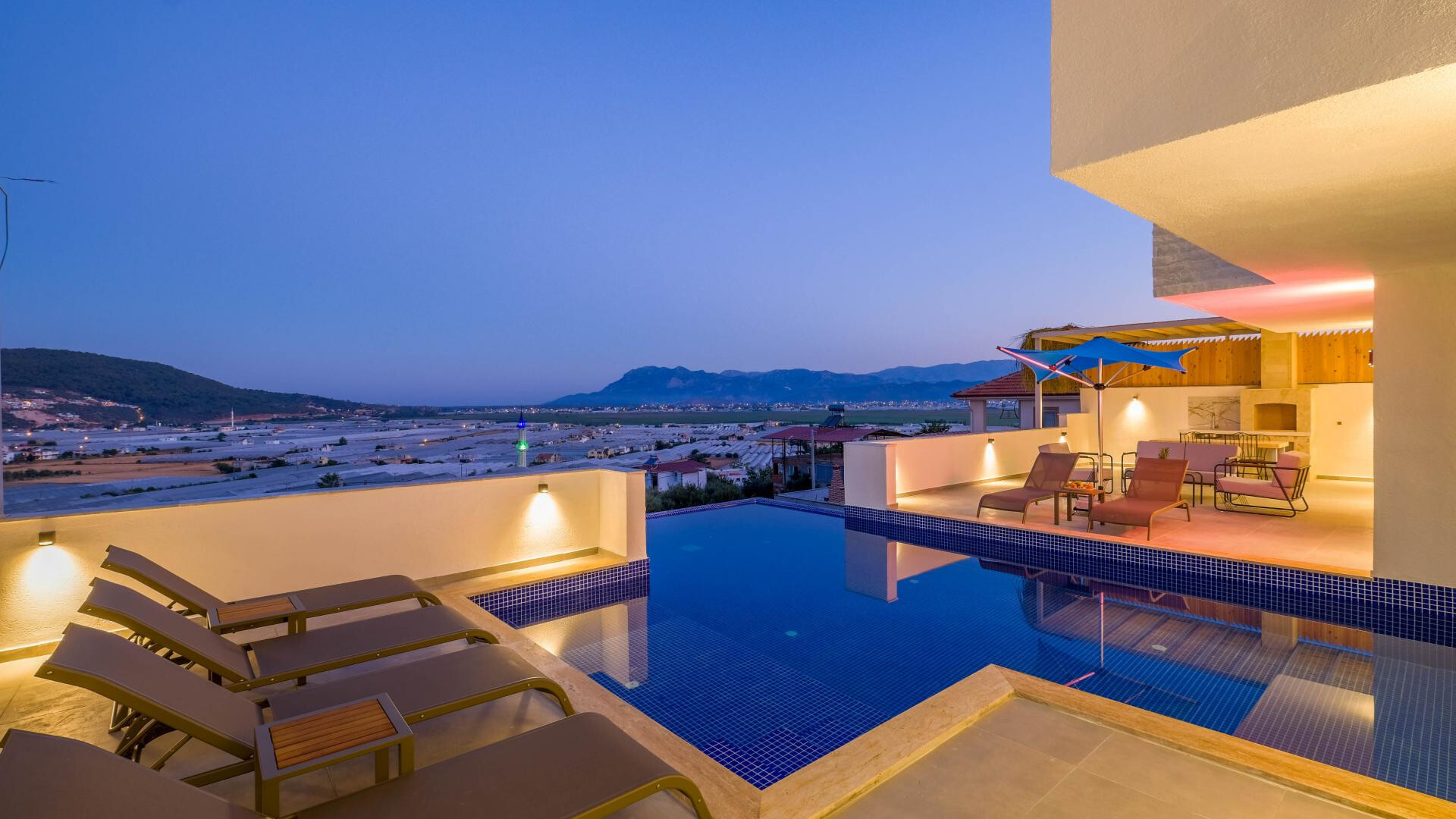 VBK67611 Villa Booking