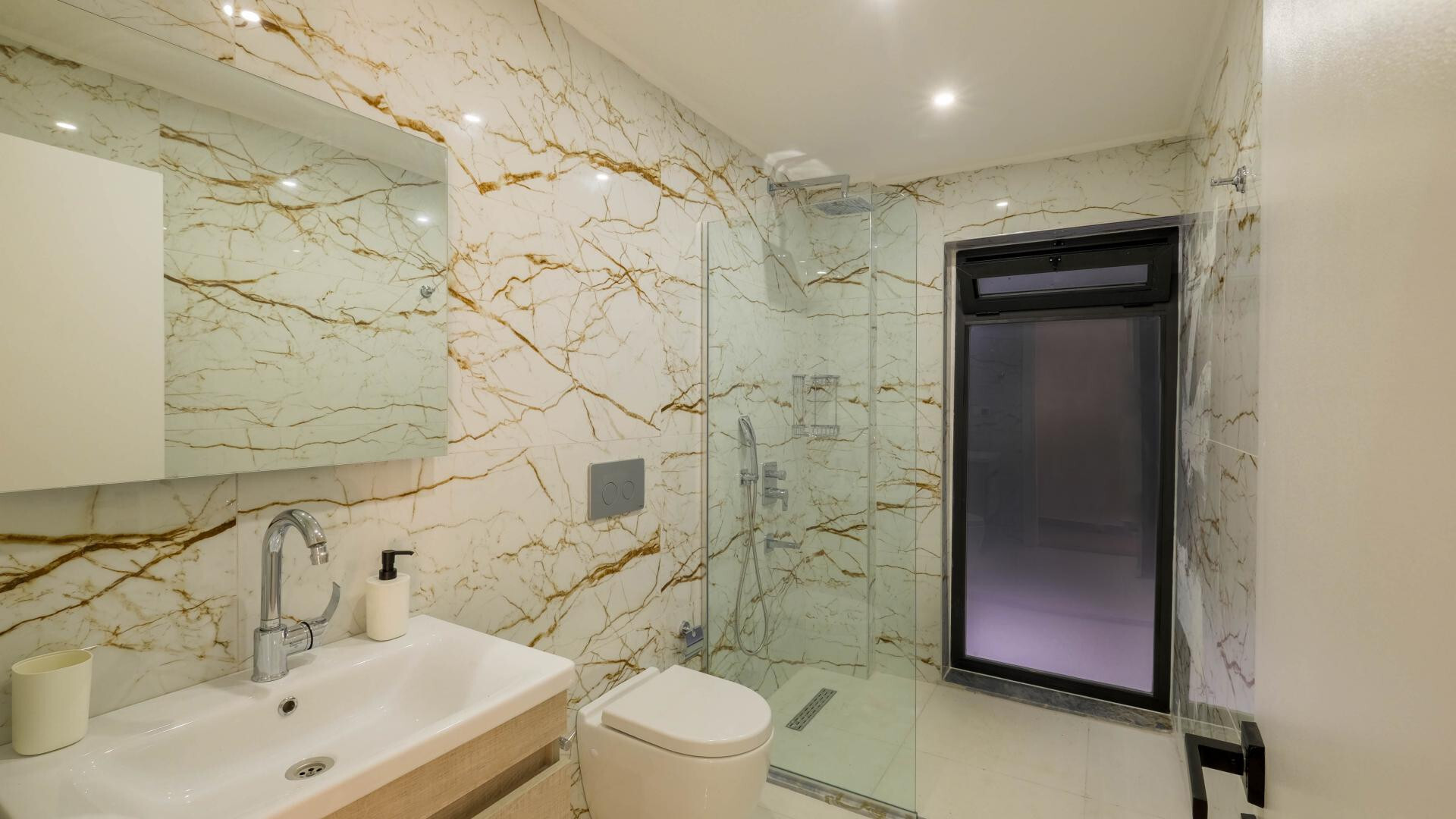 VBK67611 Villa Booking