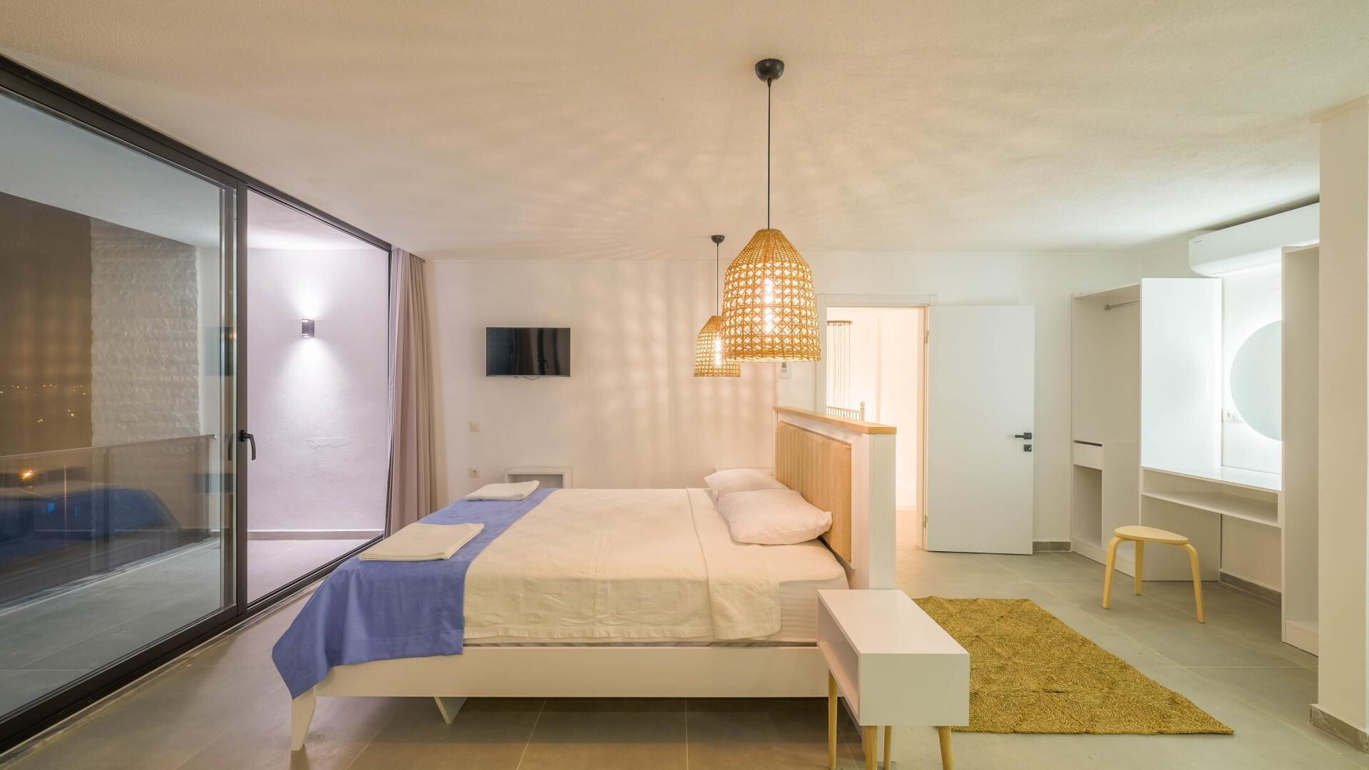 VBK67611 Villa Booking