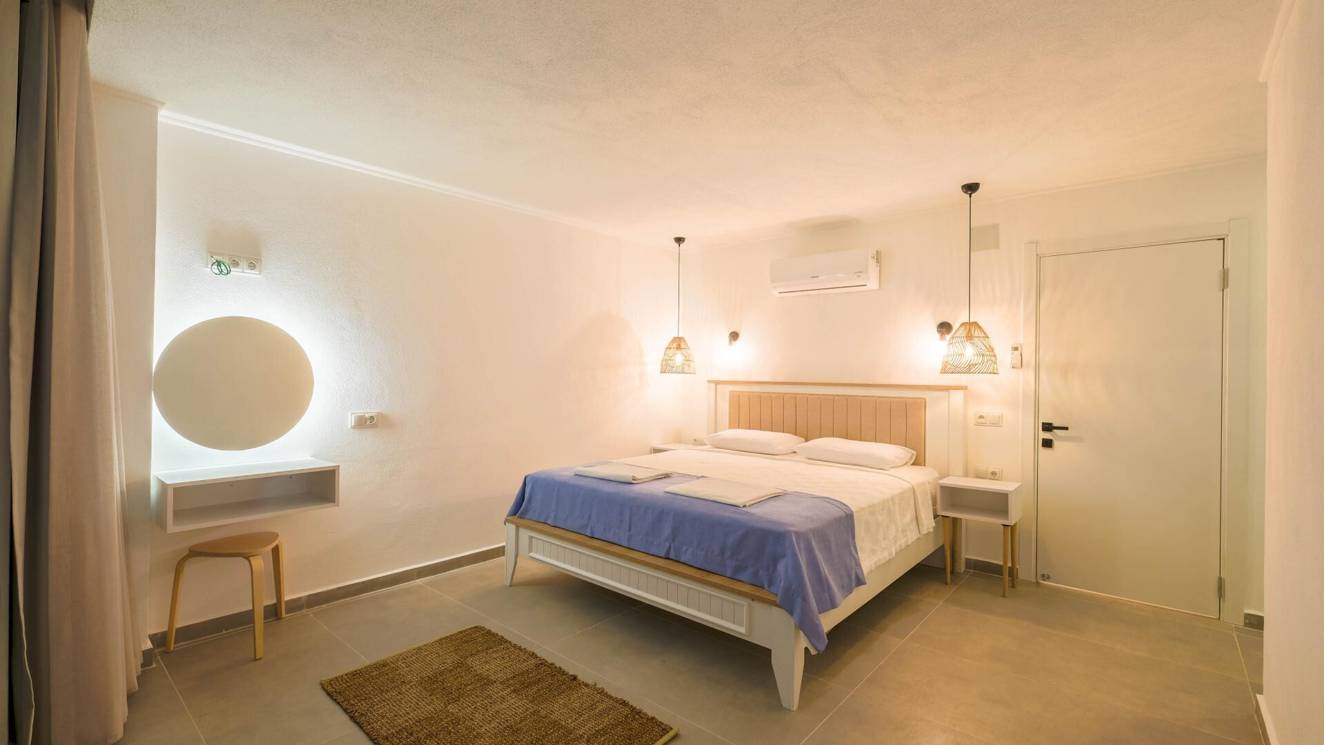 VBK67611 Villa Booking