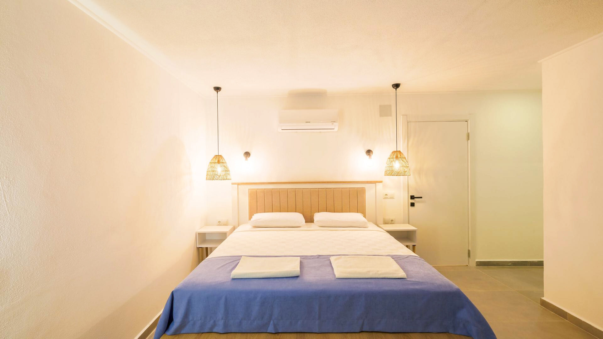 VBK67611 Villa Booking
