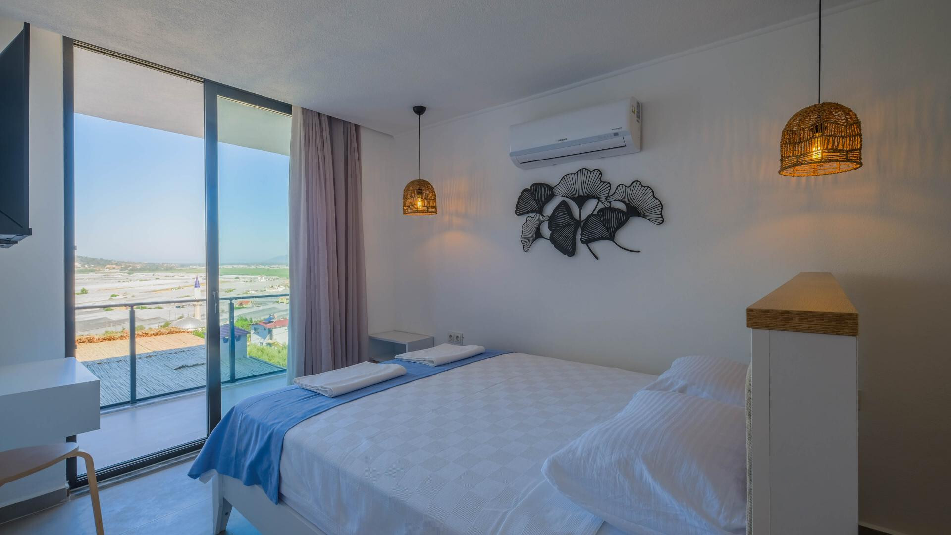 VBK67611 Villa Booking
