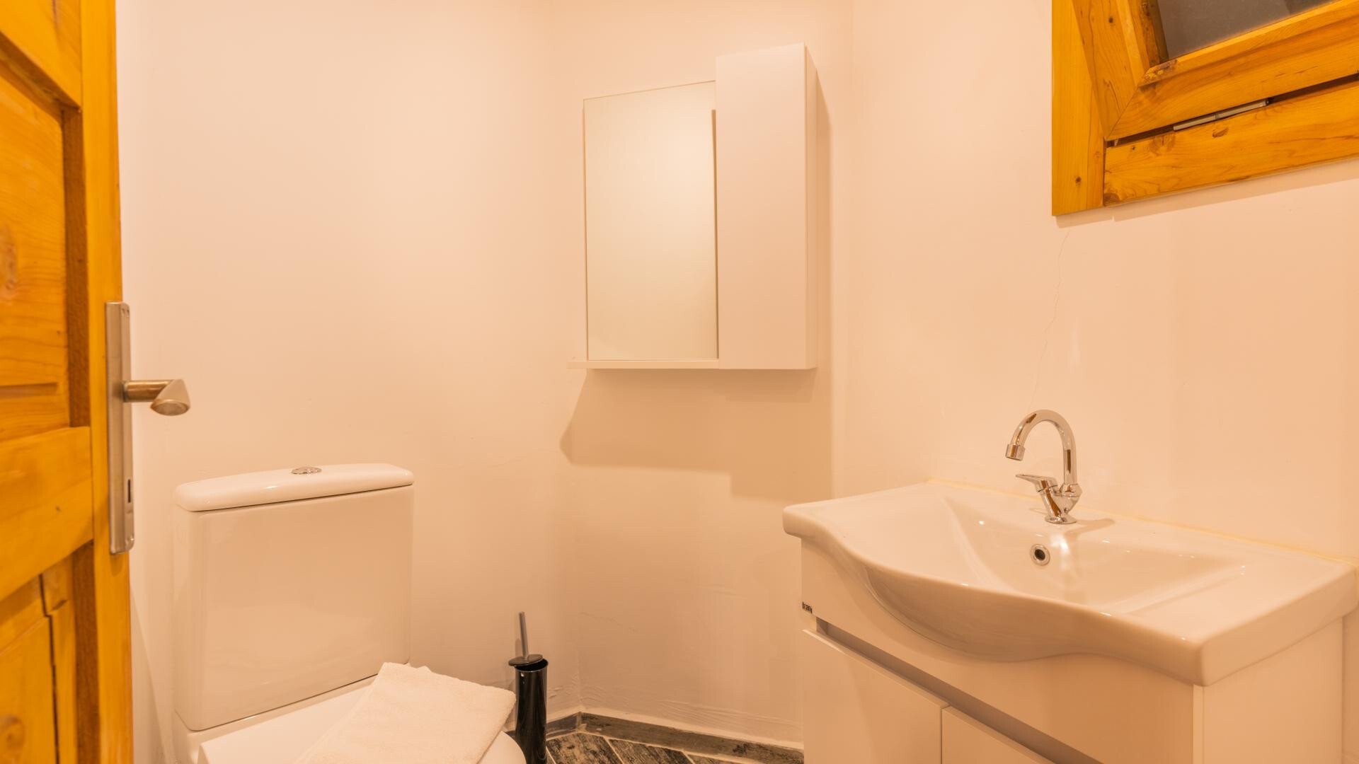 VBK48702 Villa Booking