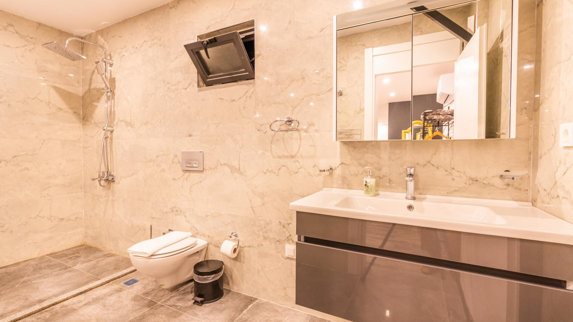 VBK48702 Villa Booking