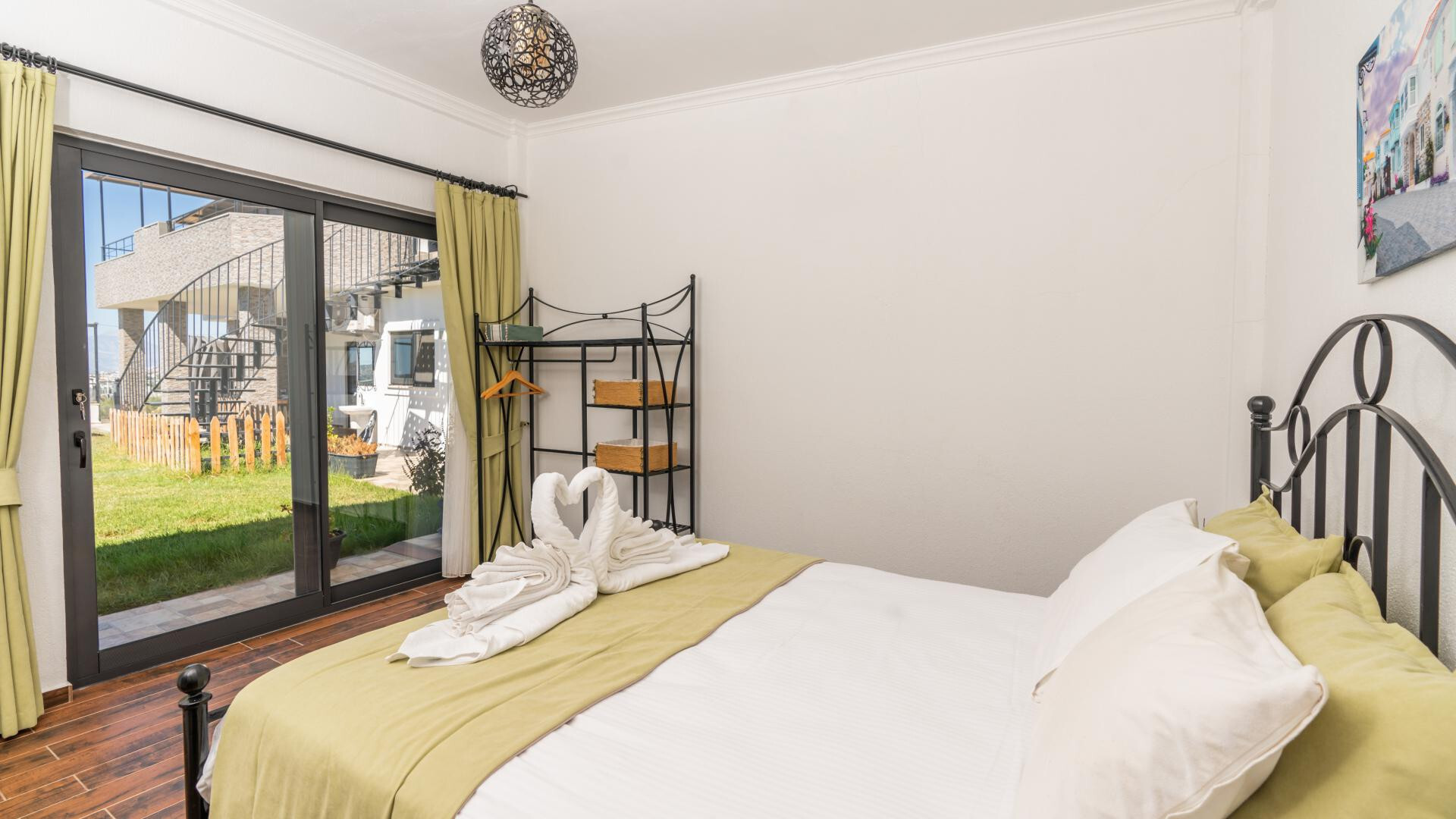 VBK48702 Villa Booking