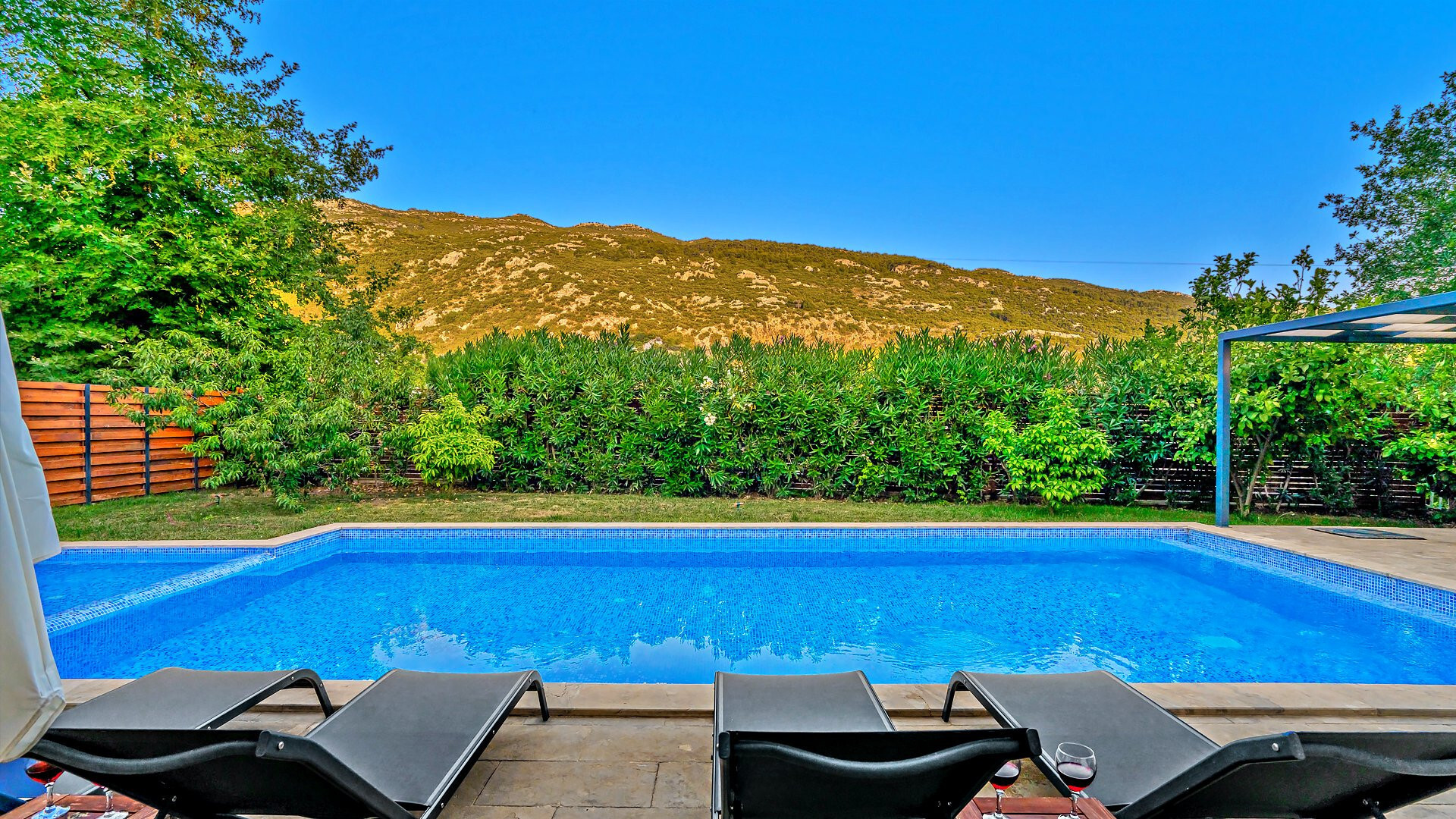 VBK42800 Villa Booking