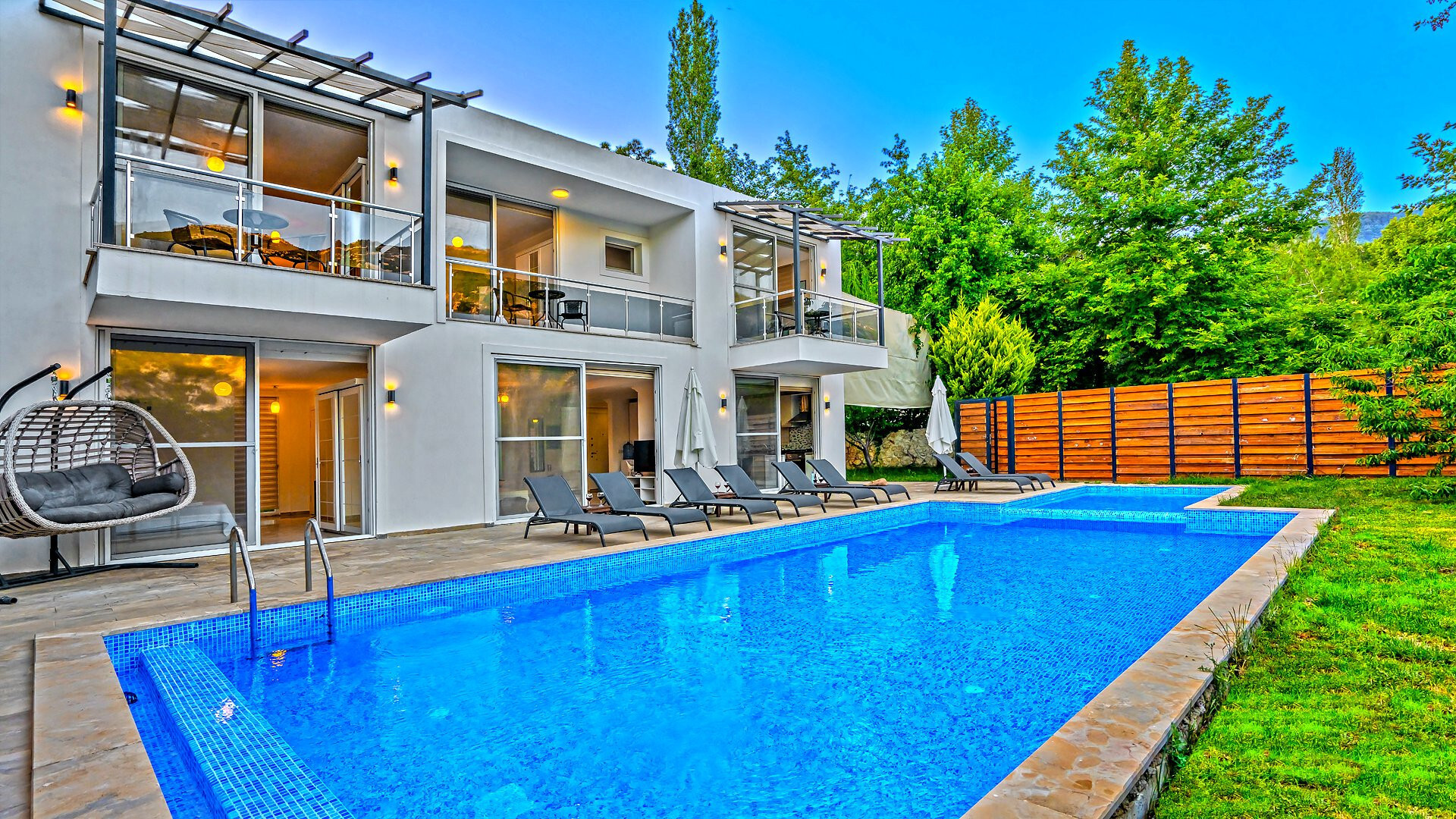 VBK42800 Villa Booking