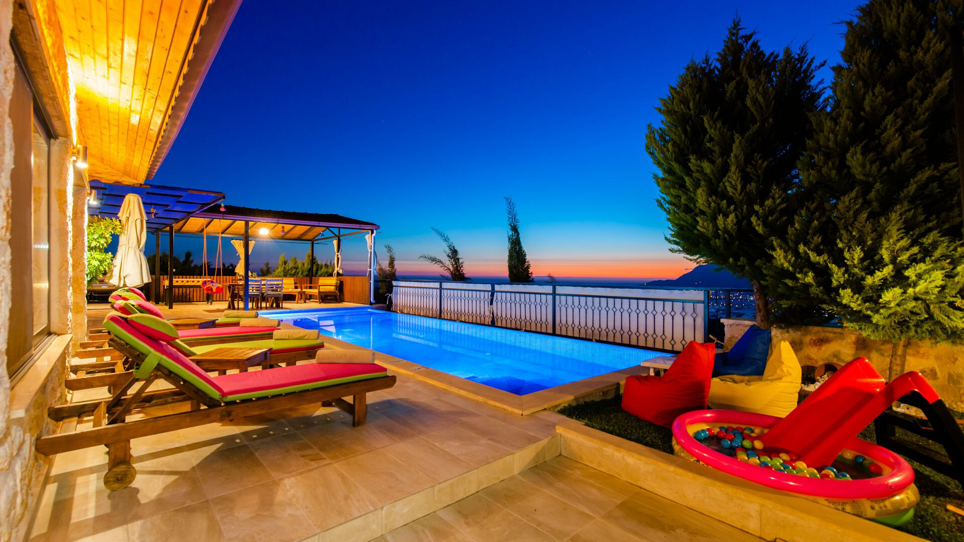 VBK68580 Villa Booking