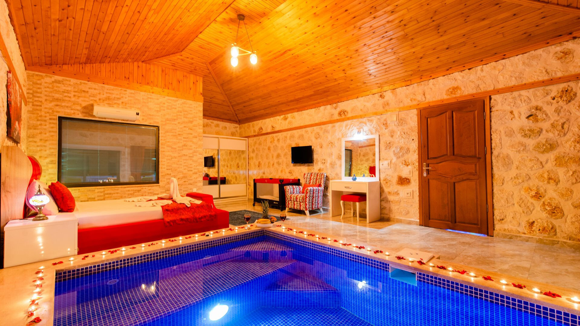 VBK68580 Villa Booking