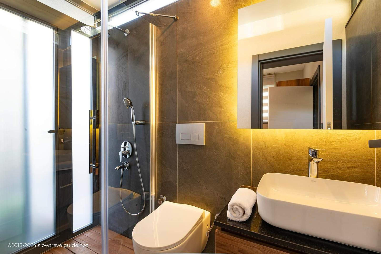 VBK69399 Villa Booking