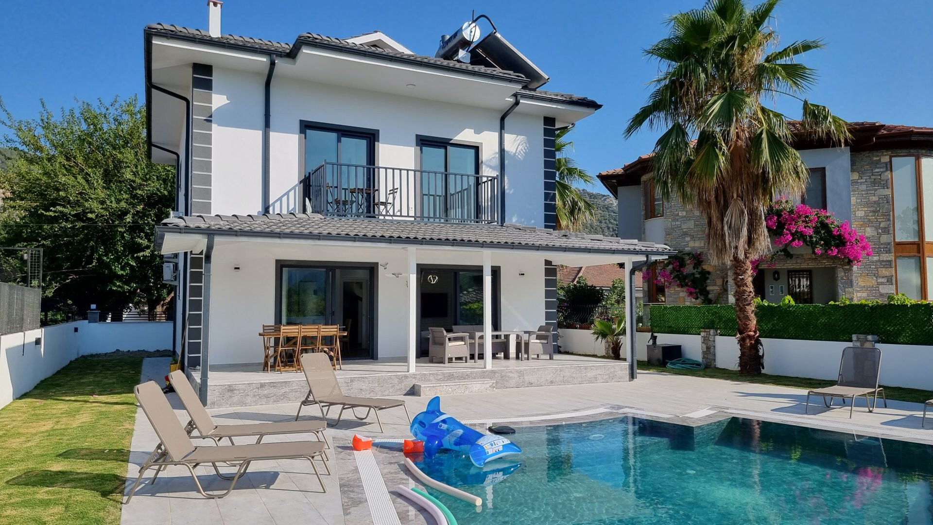 VBK60290 Villa Booking