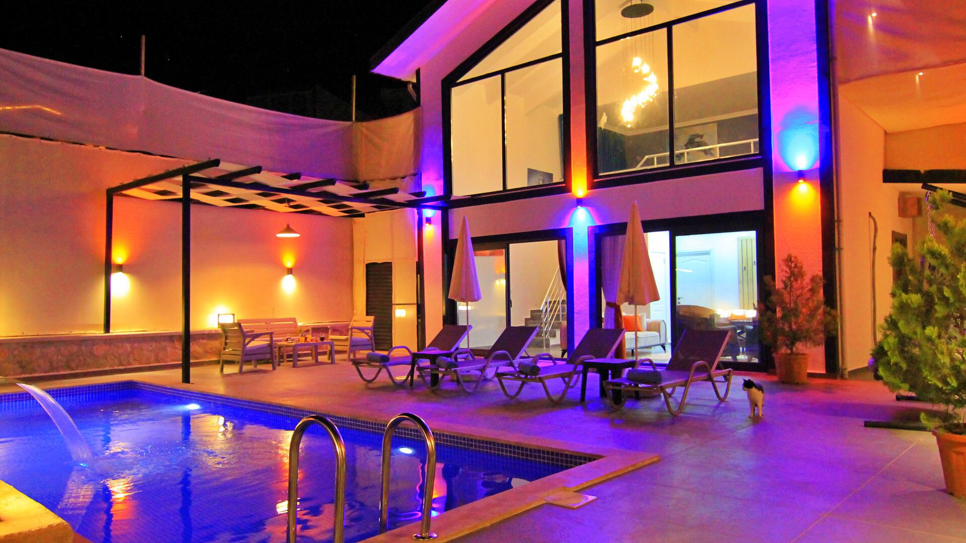 VBK77233 Villa Booking