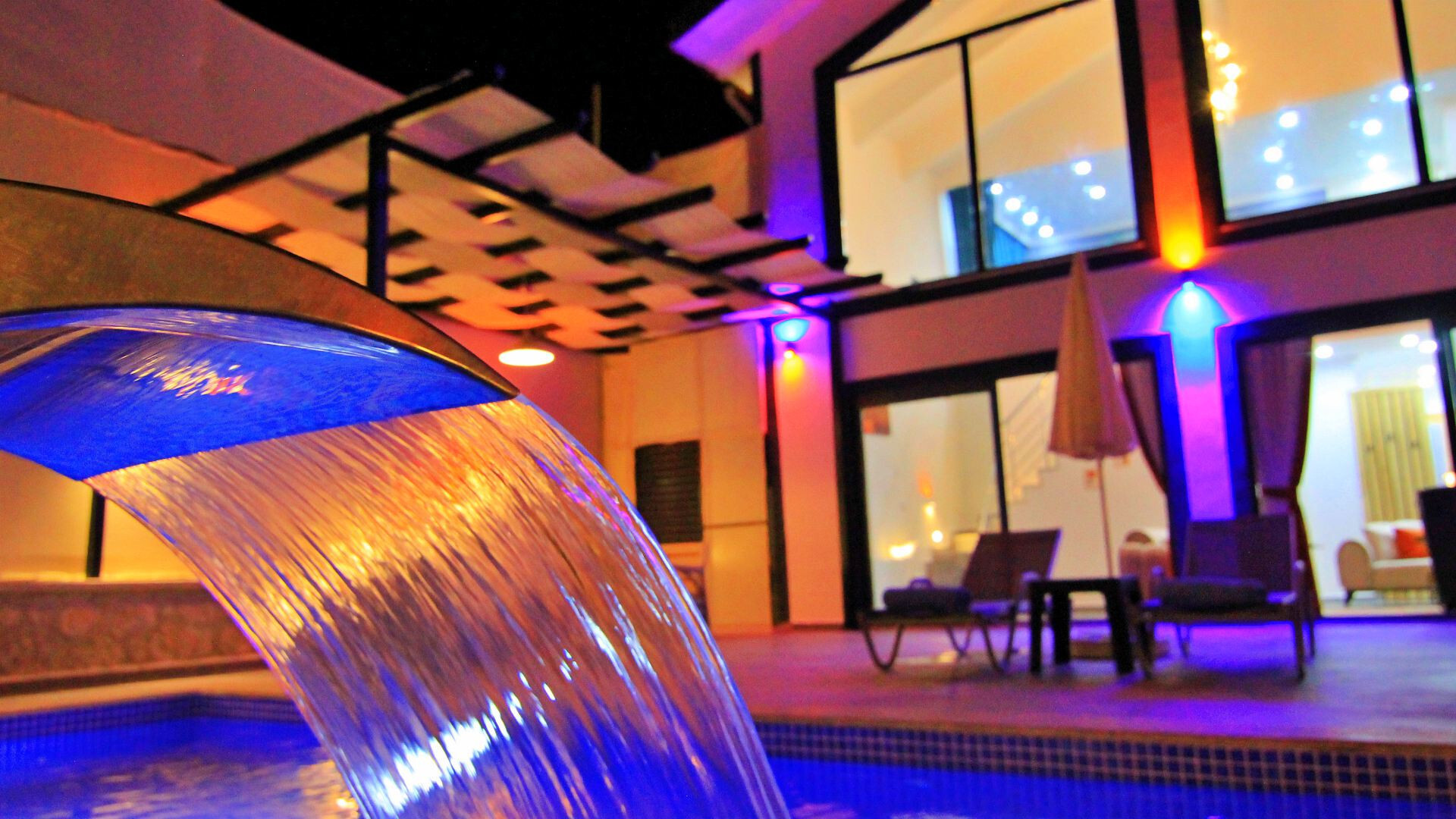 VBK77233 Villa Booking