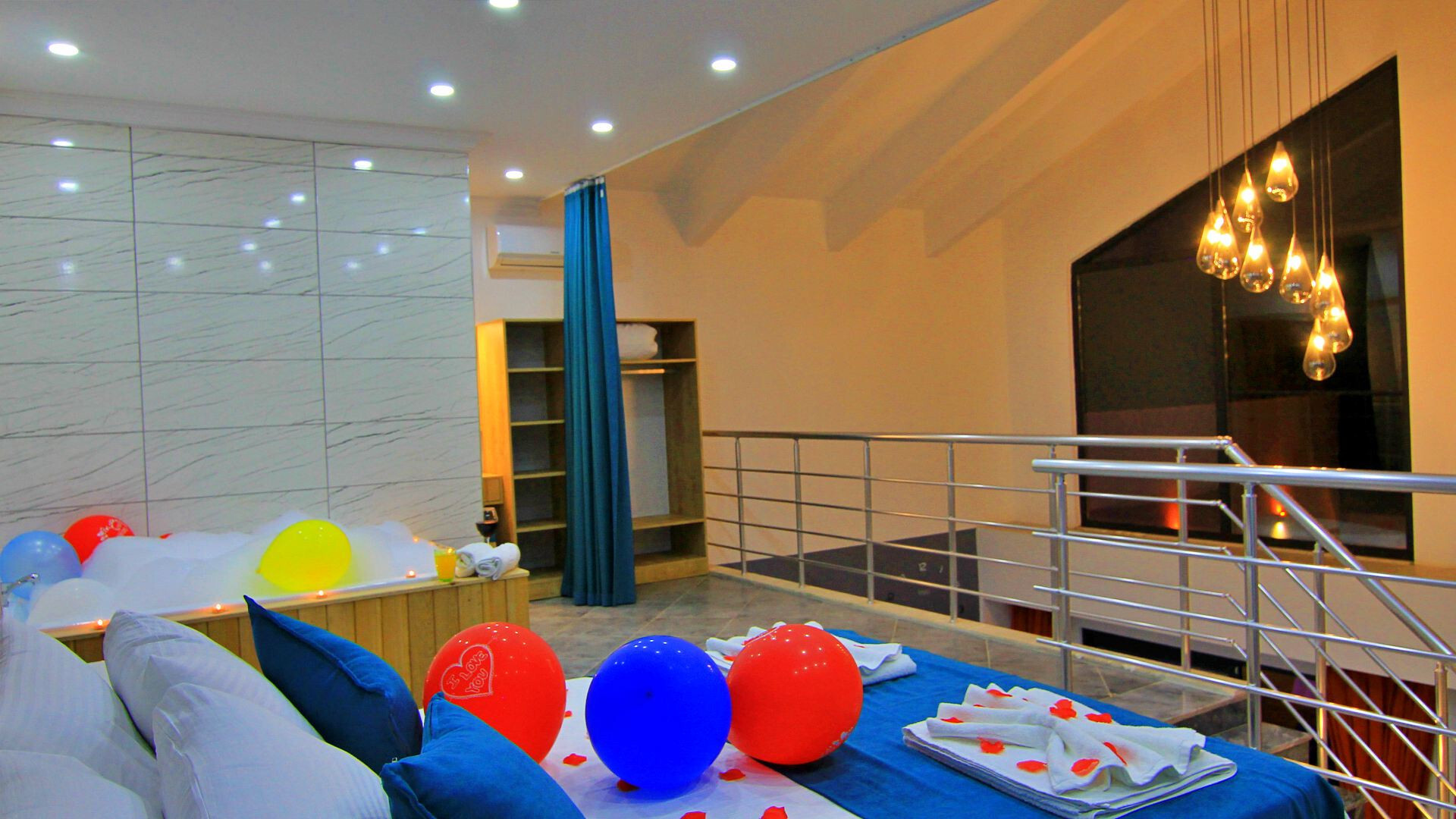 VBK77233 Villa Booking