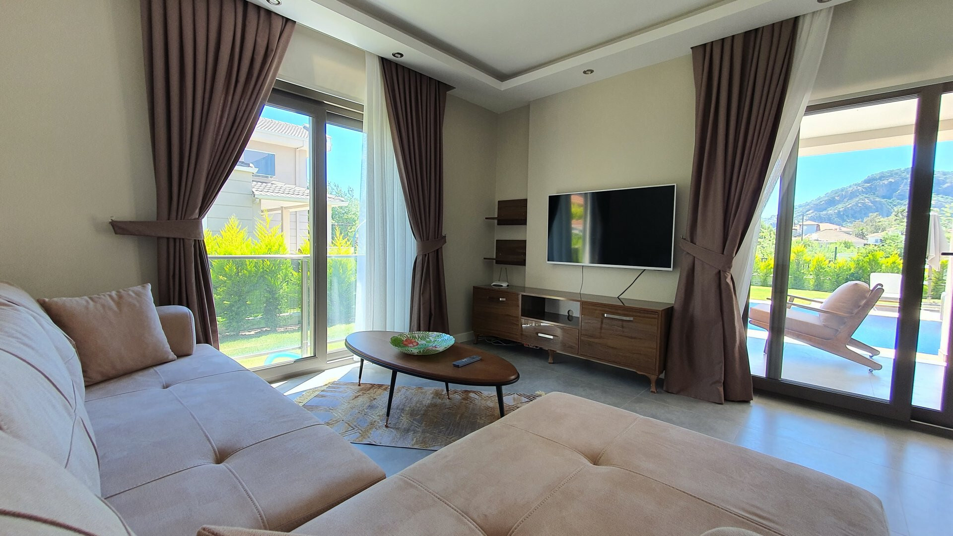 VBK99585 Villa Booking