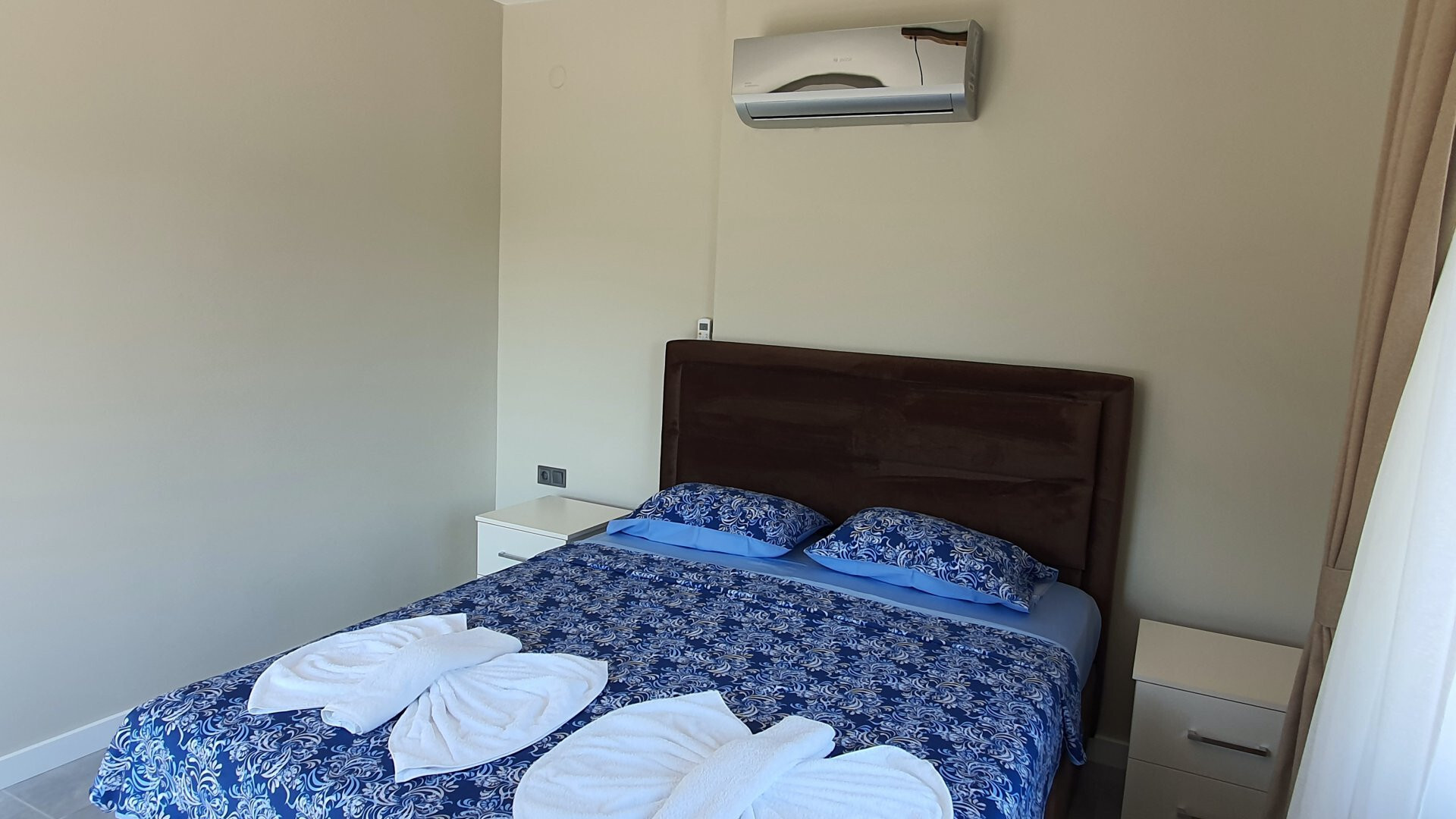 VBK99585 Villa Booking