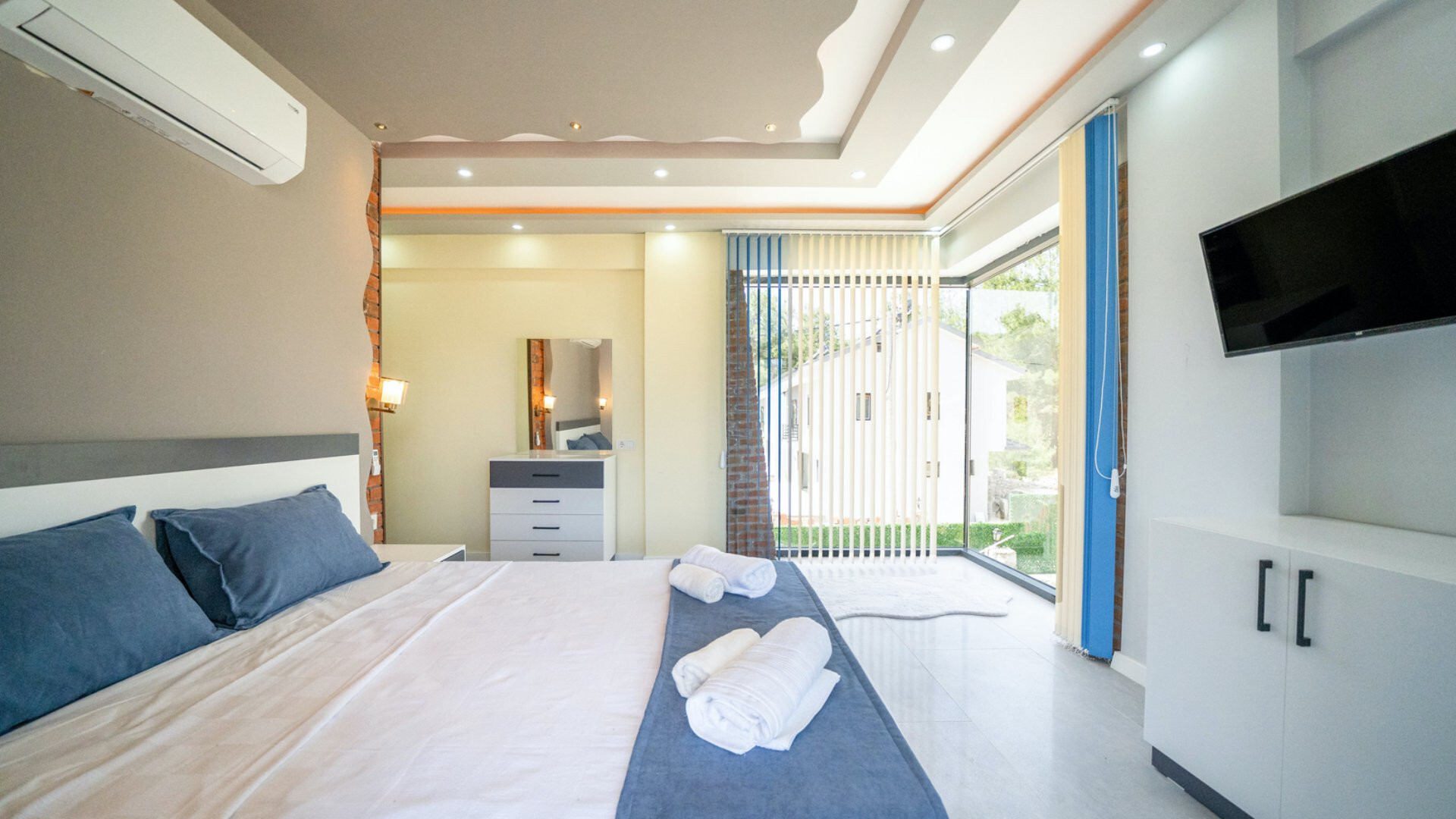 VBK26843 Villa Booking