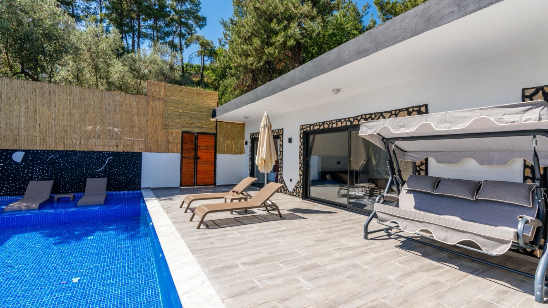 VBK63493 Villa Booking